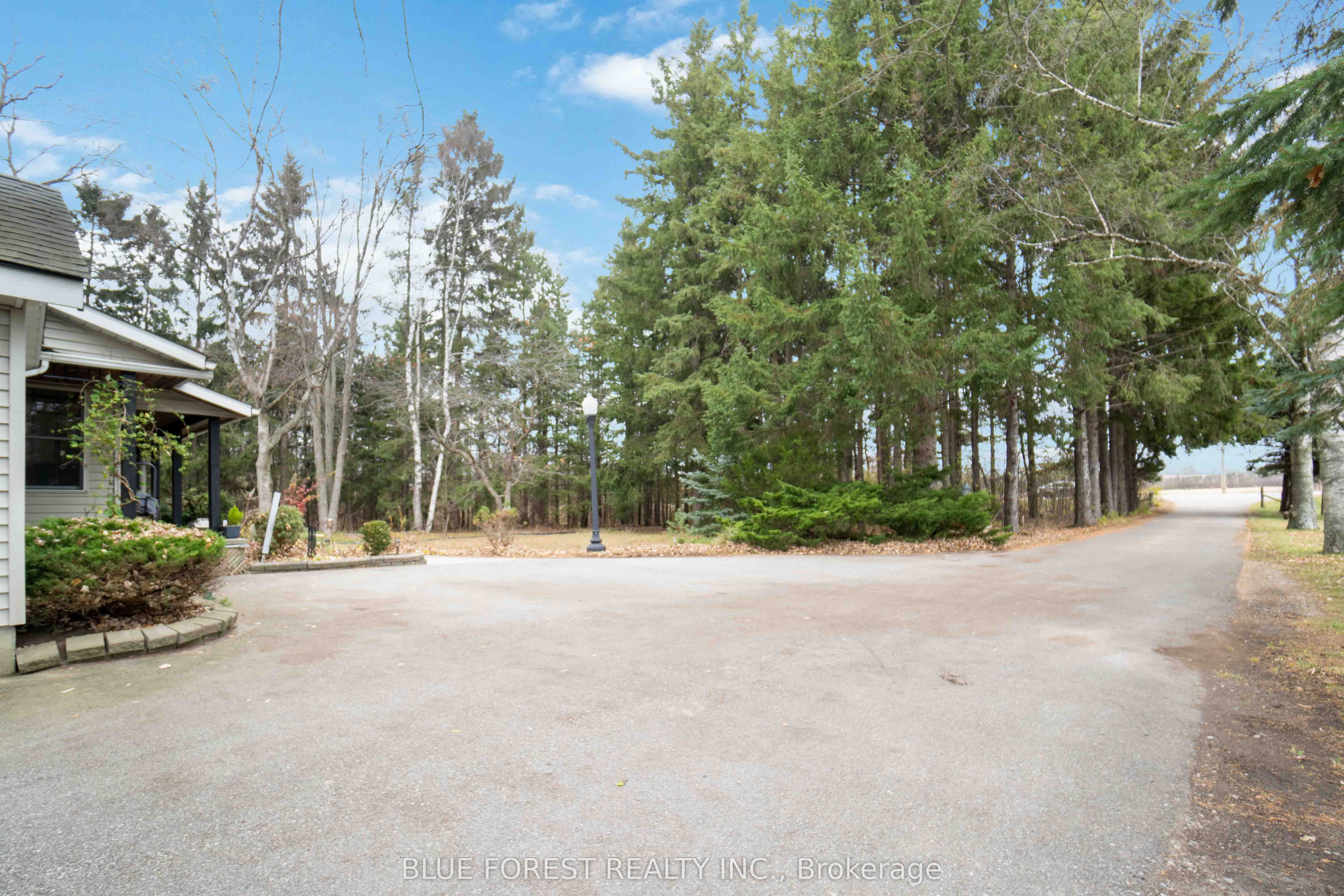 4396 Wellington Road 32 Property Photo 5
