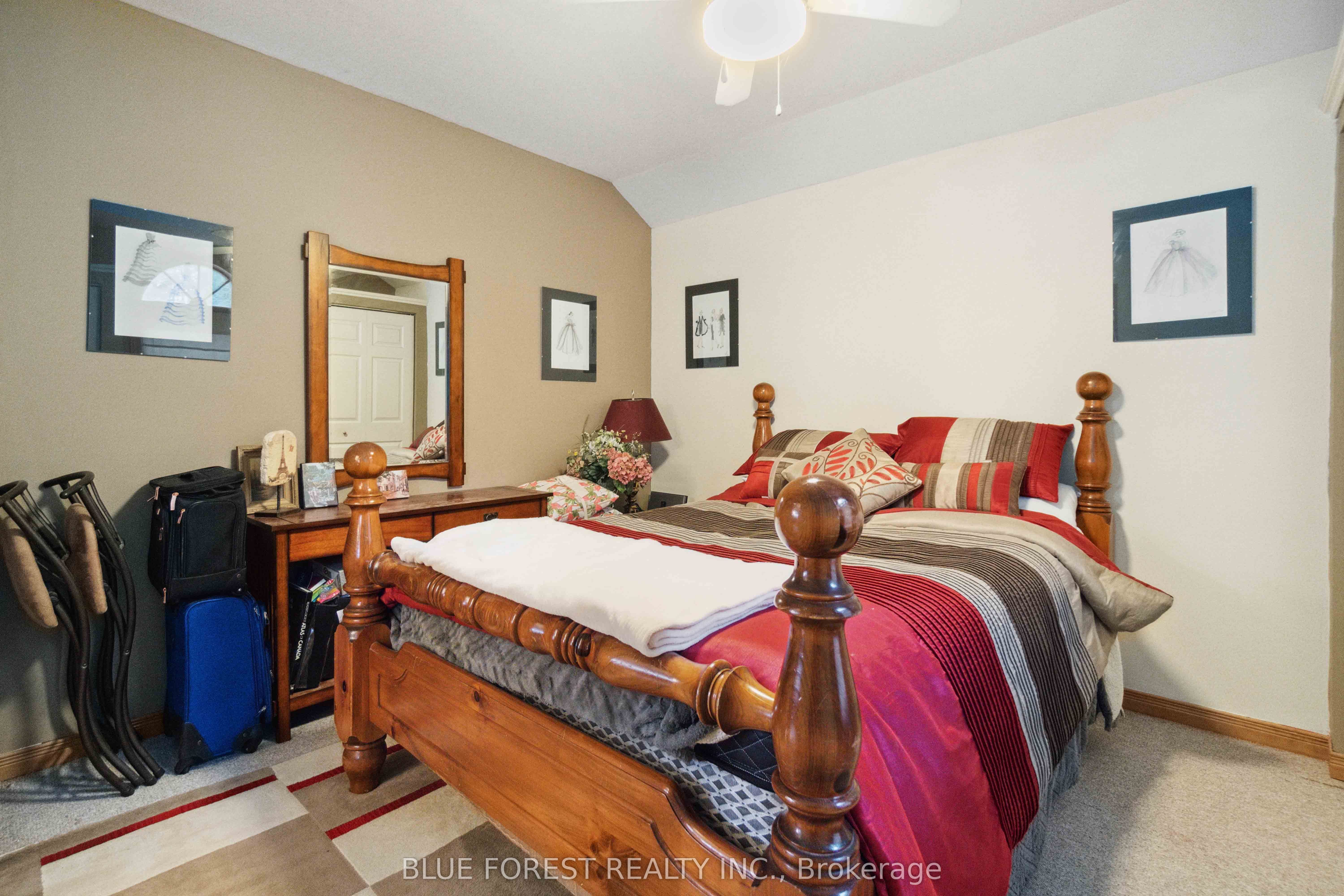 4396 Wellington Road 32 Property Photo 12