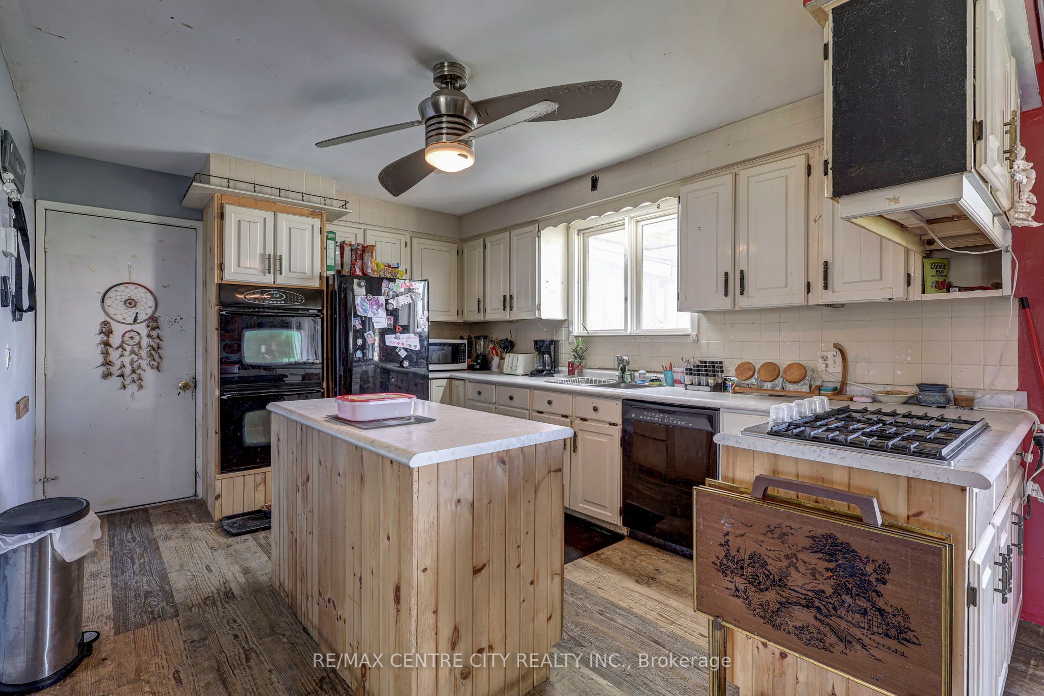 11709 Tracey Street Property Photo 4