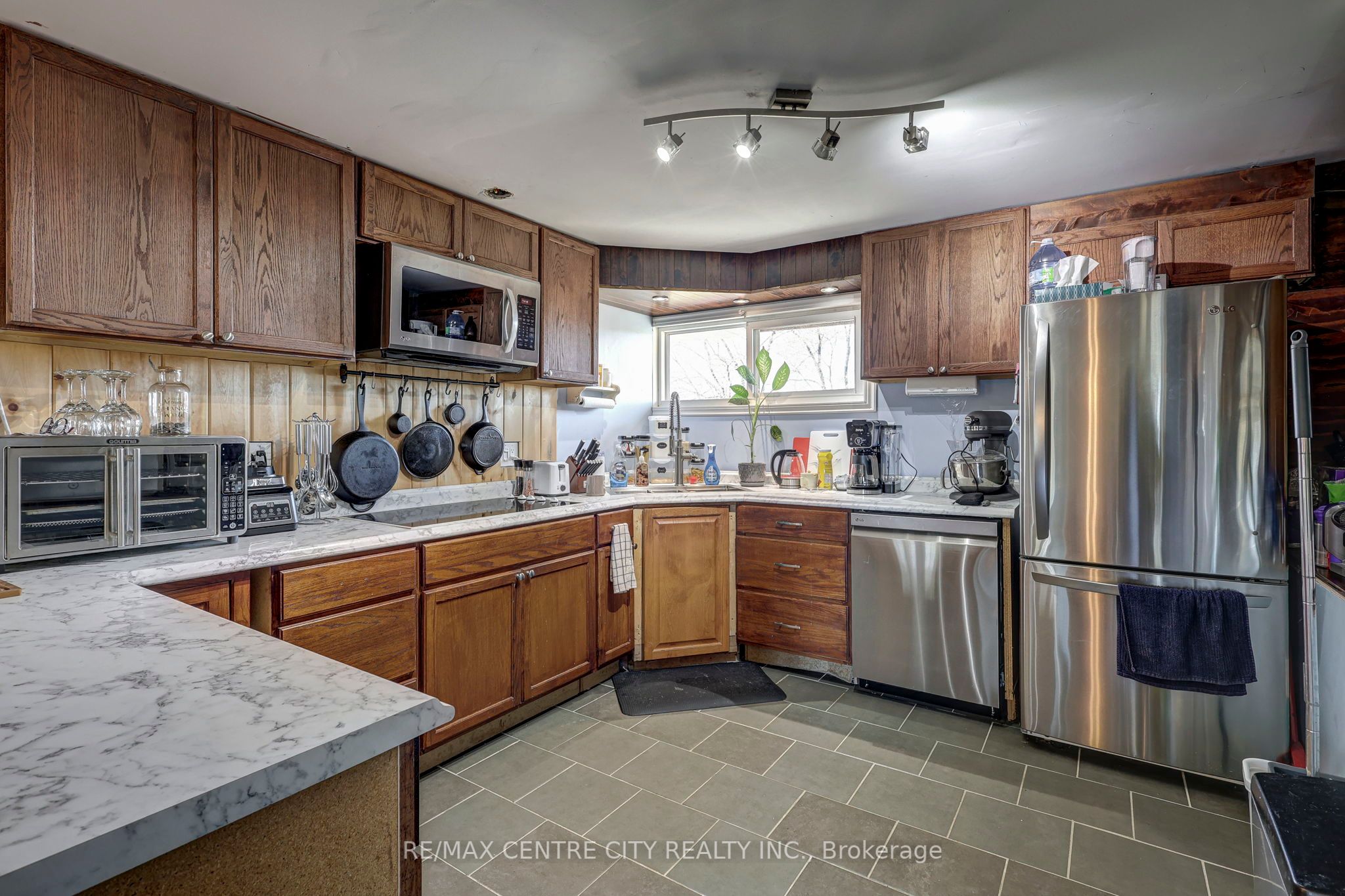 11709 Tracey Street Property Photo 16