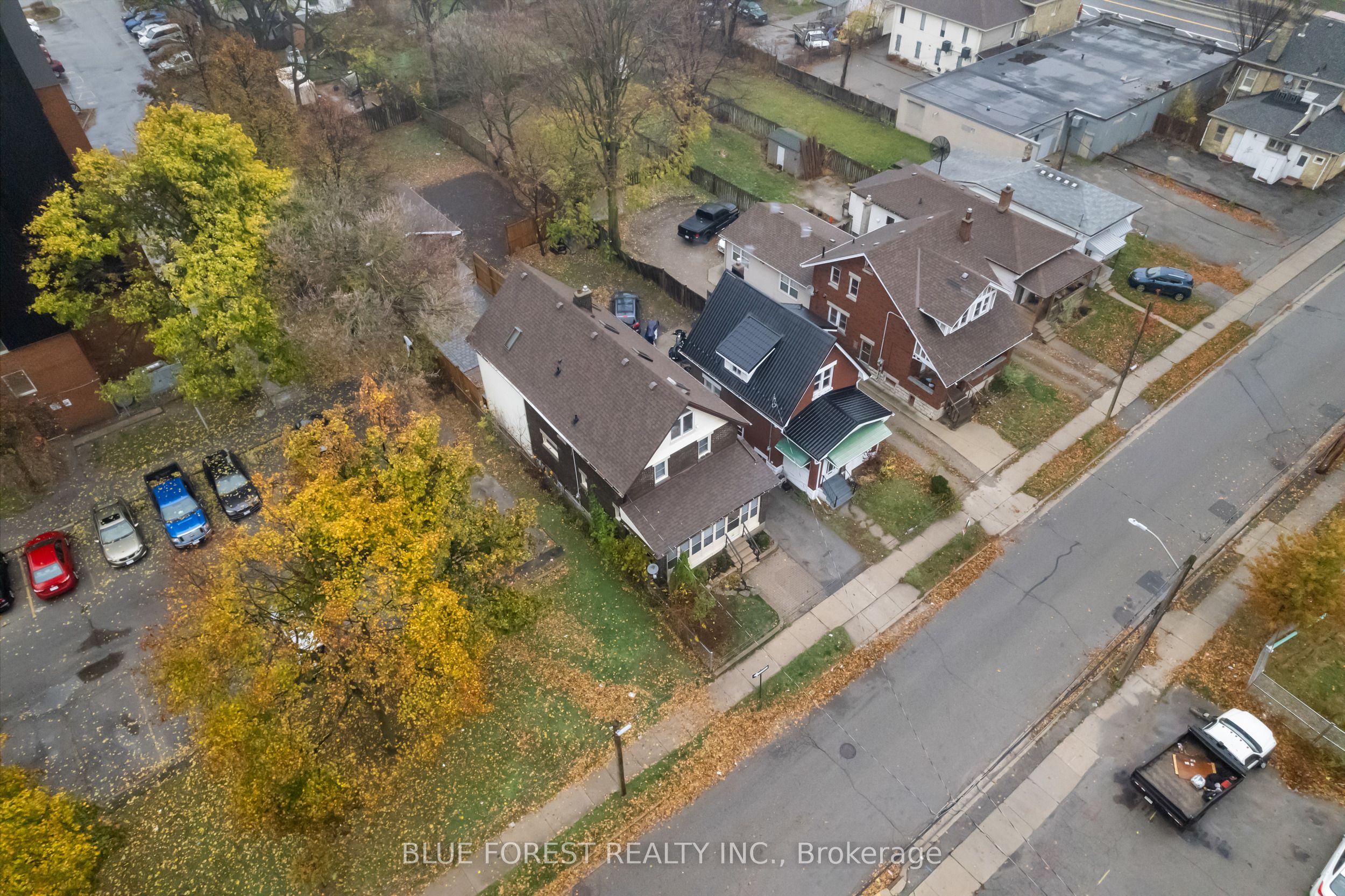 246 Grey Street Property Photo 3