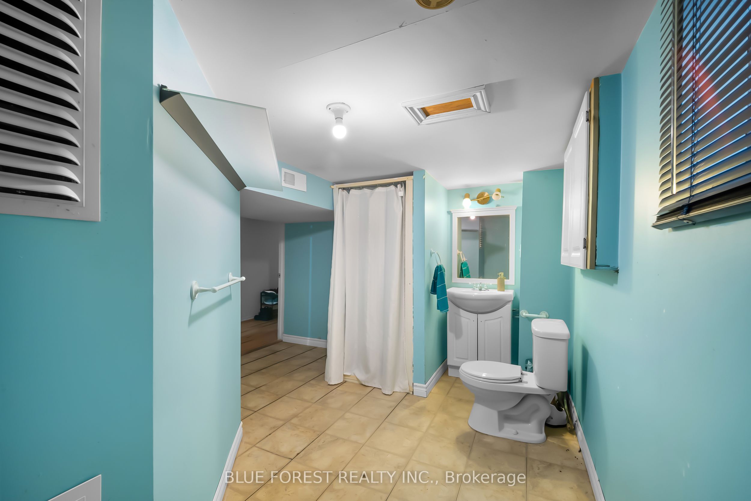 246 Grey Street Property Photo 30