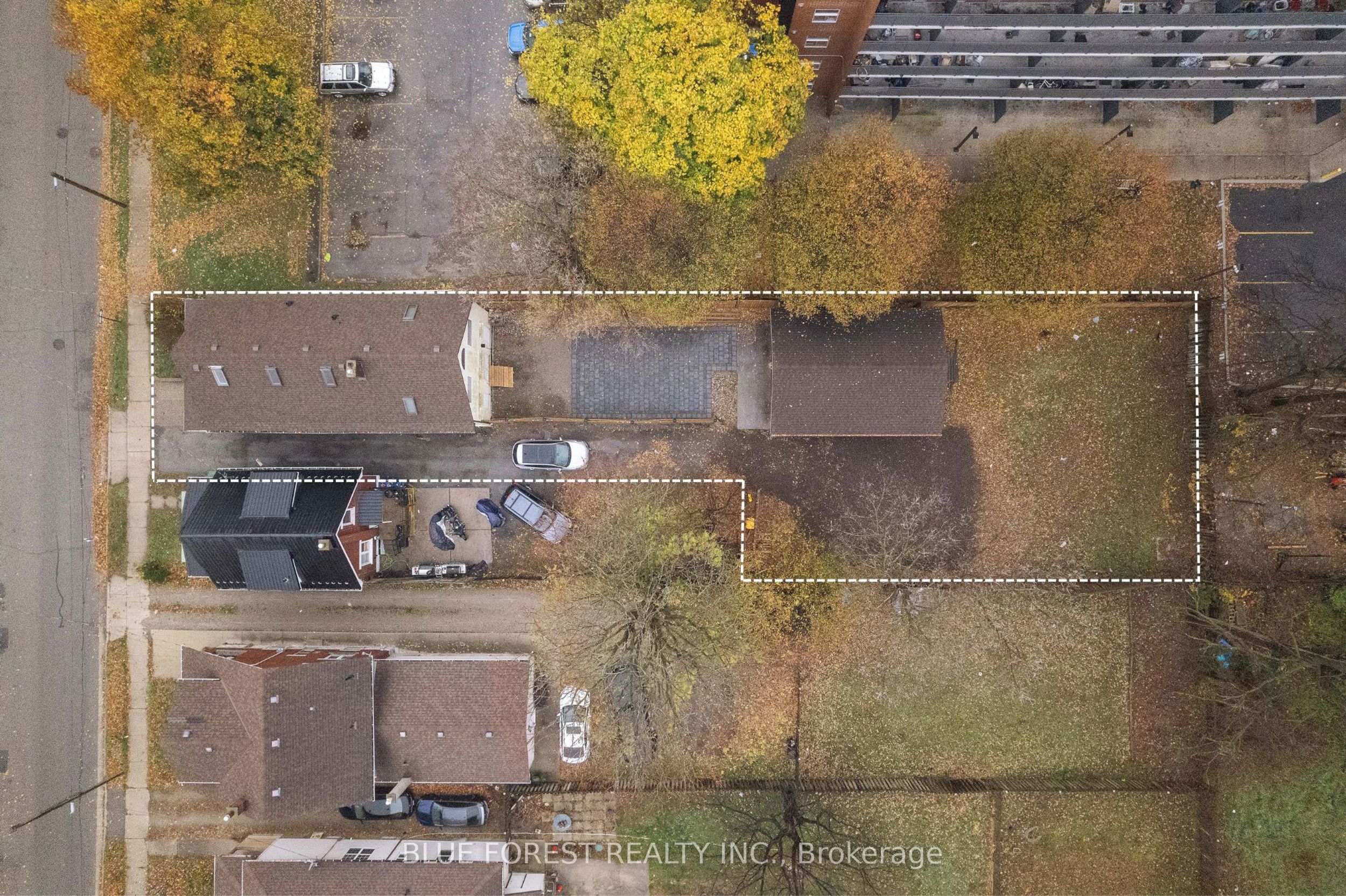 246 Grey Street Property Photo 38