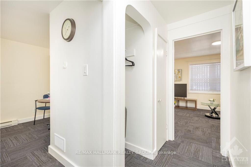 #1 - 462 Bronson Avenue Property Photo 16