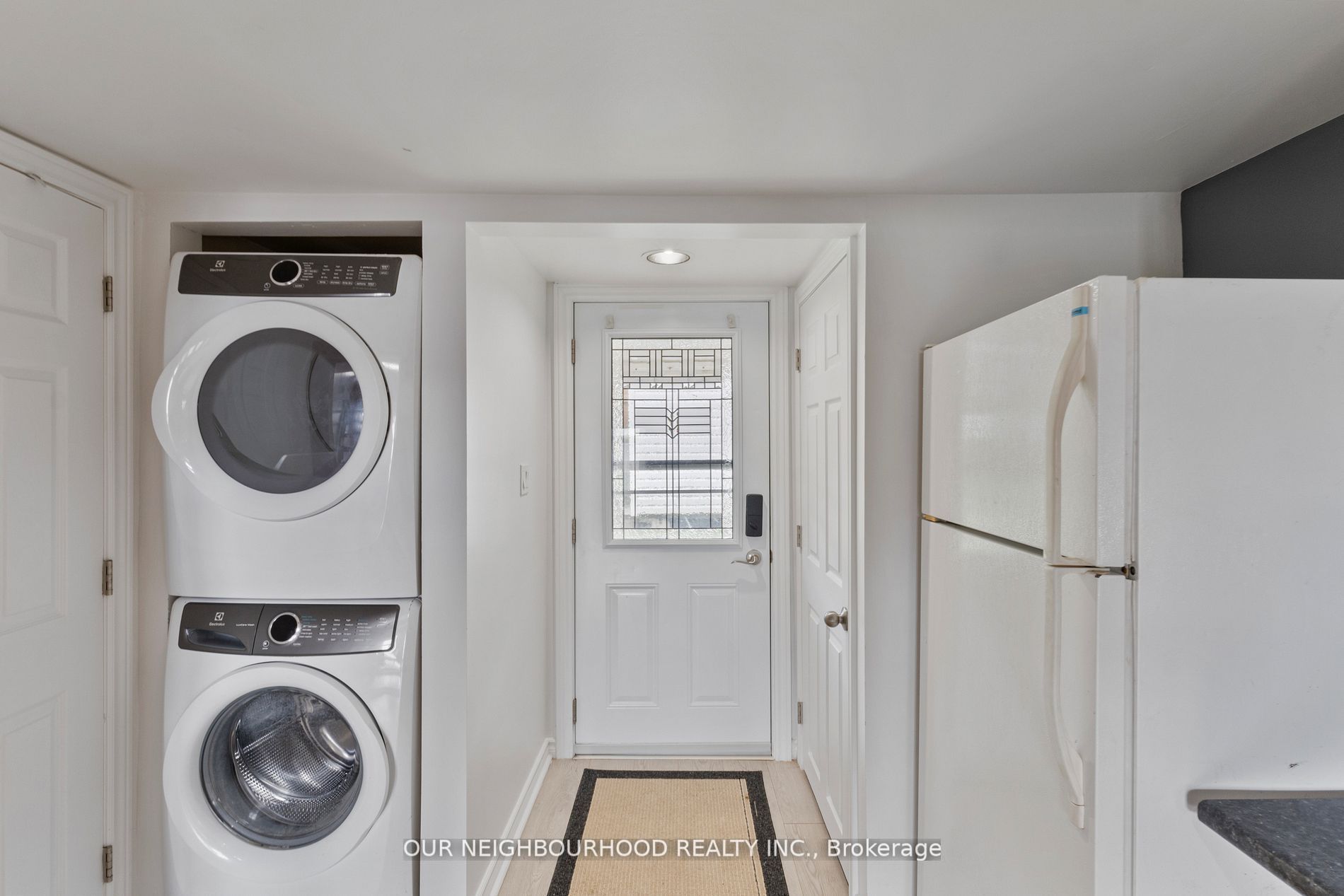 6108 Curtis Point Road Property Photo 19