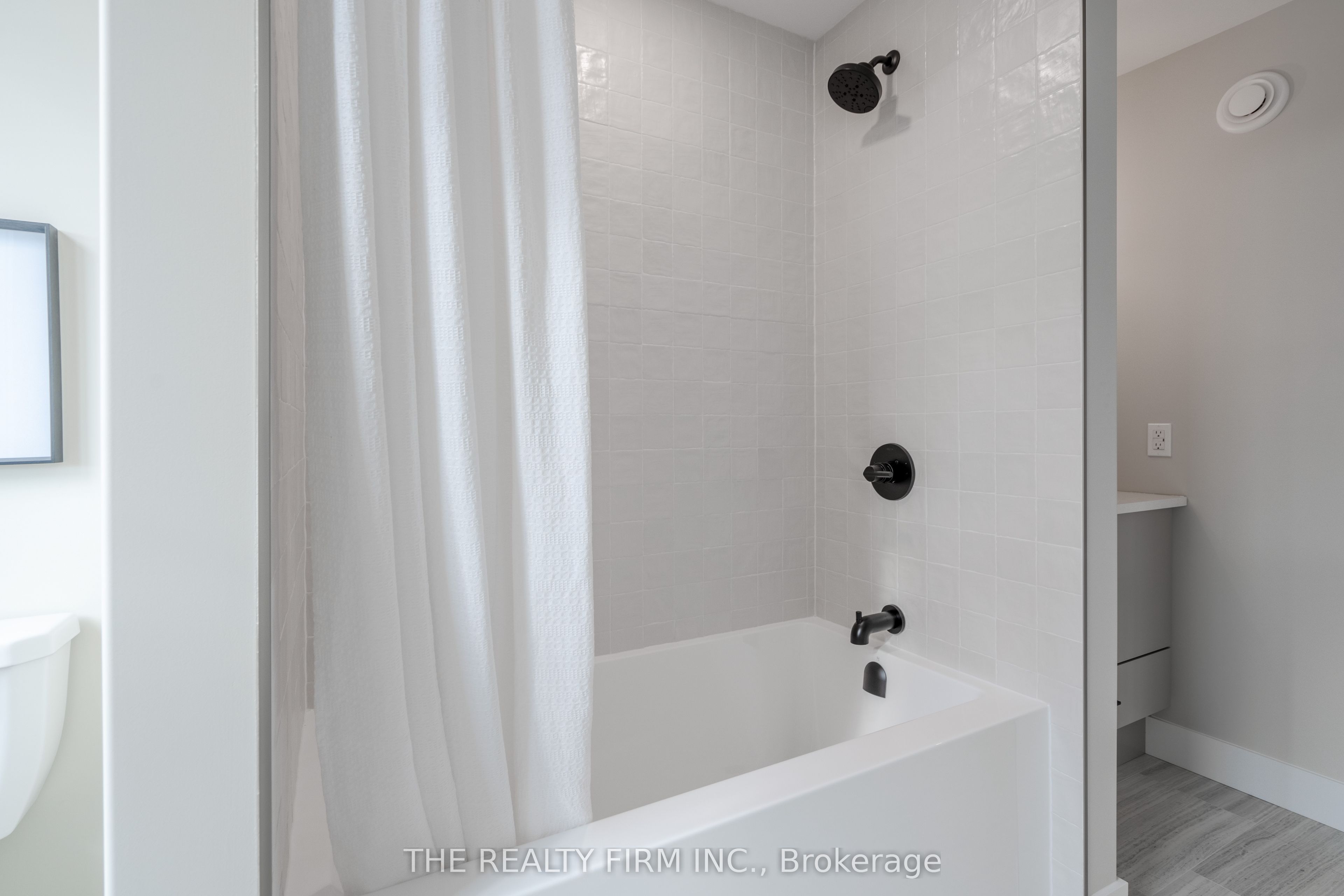 130 Harvest Lane Property Photo 20