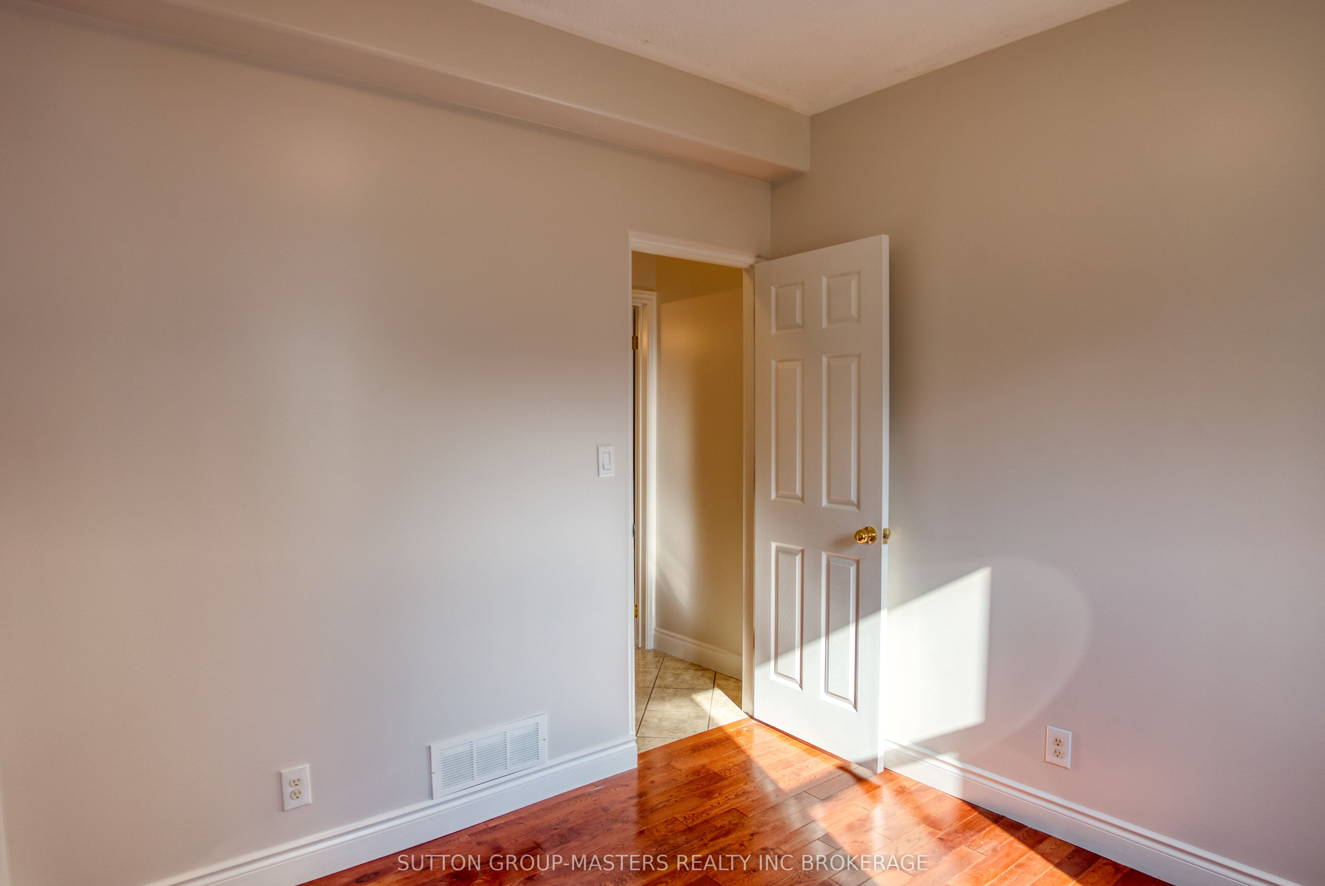 47 Livingston Street Property Photo 7