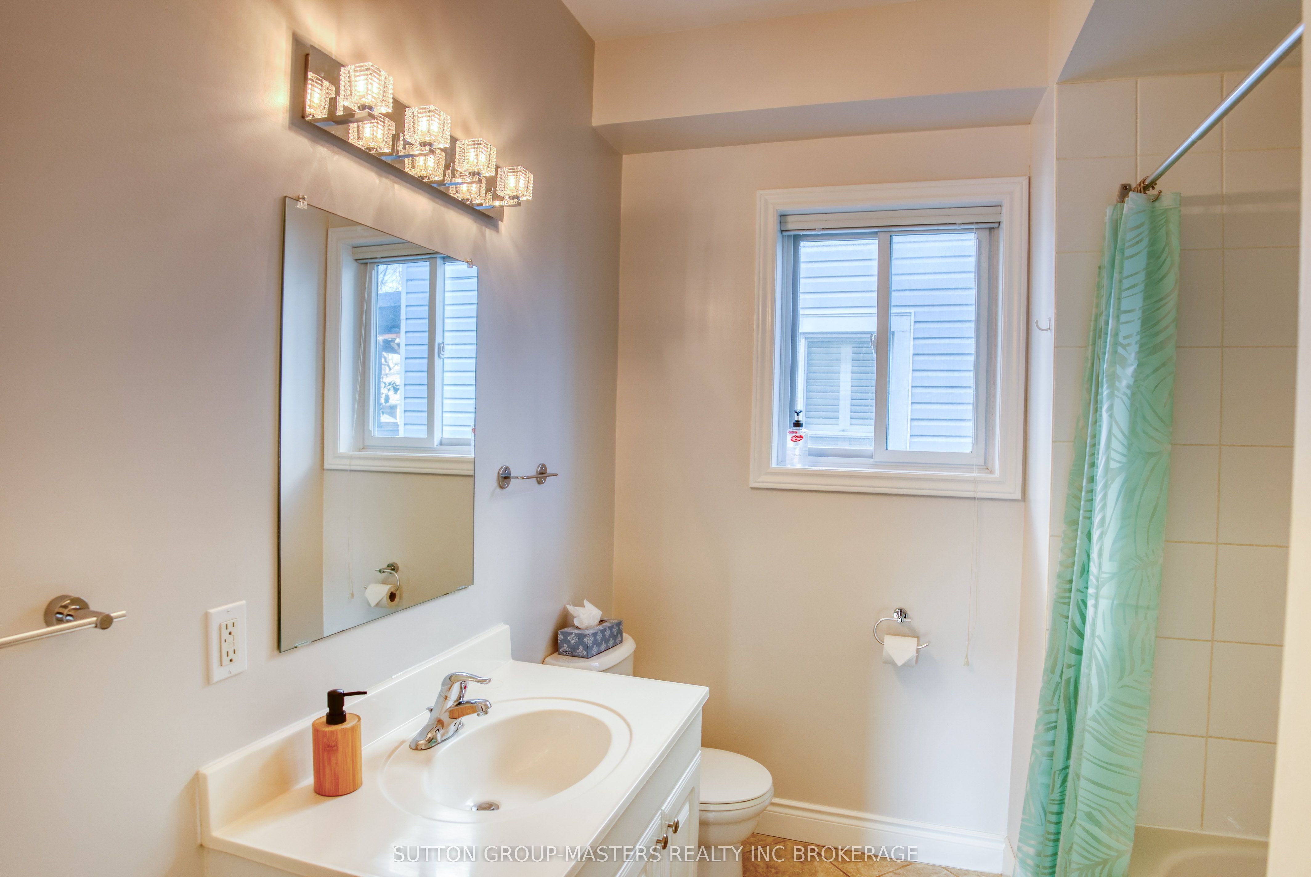 47 Livingston Street Property Photo 8