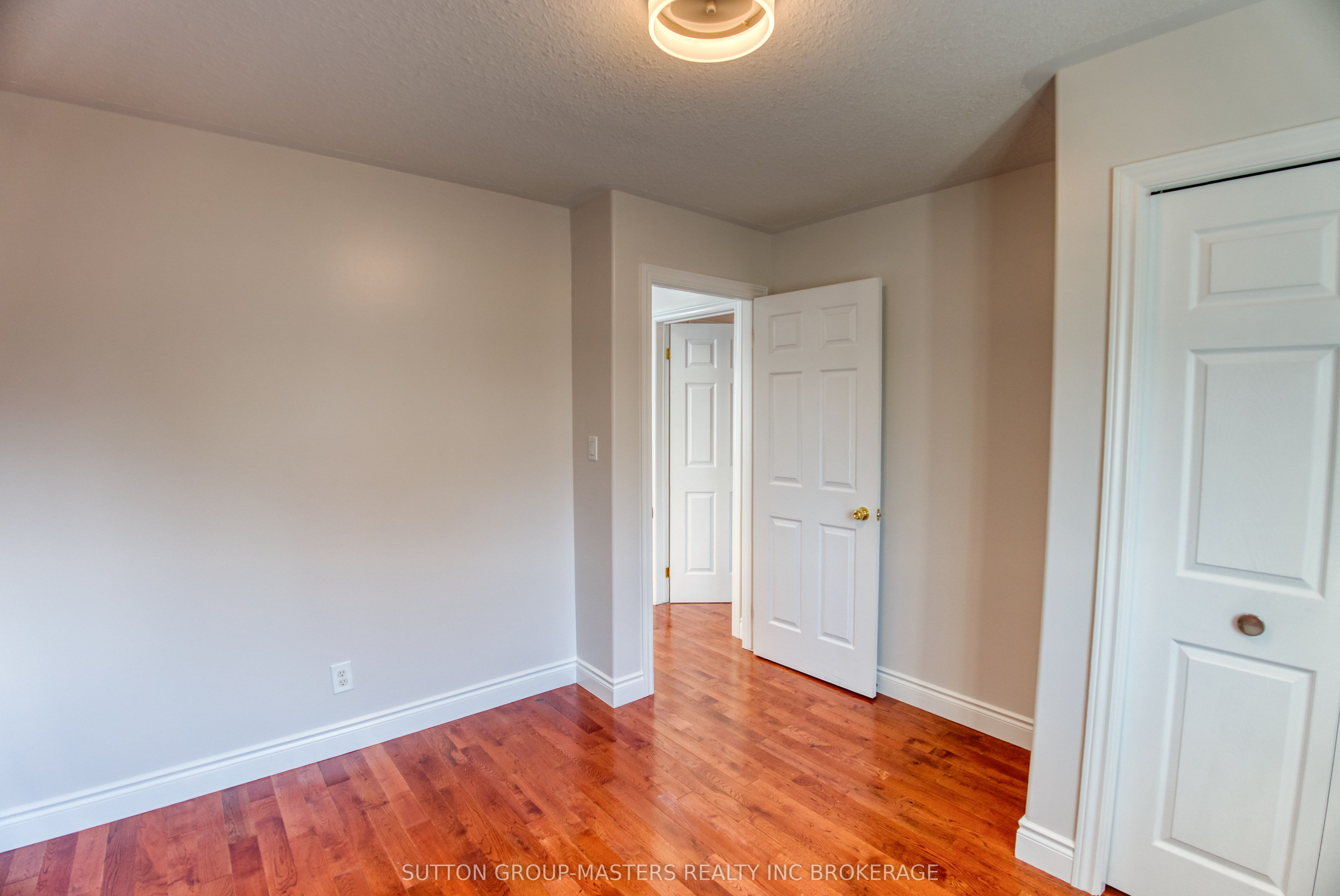 47 Livingston Street Property Photo 13