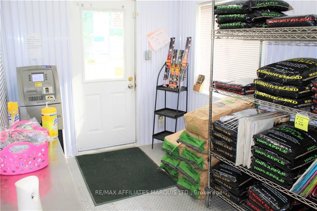 15579 County Road 18 Road Property Photo 13
