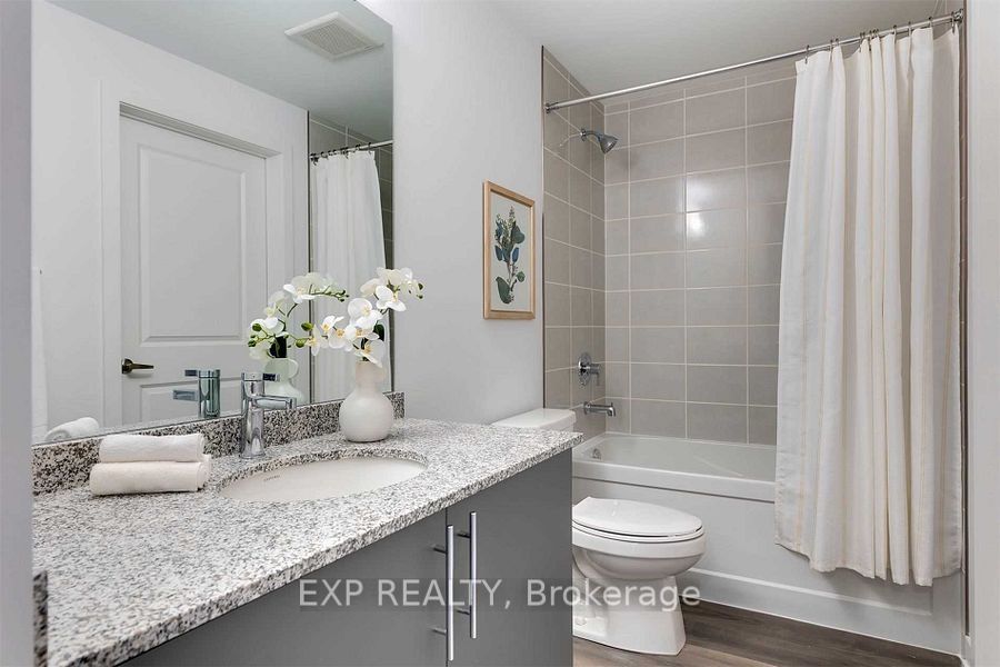 #40 - 205 West Oak Trail Property Photo 11