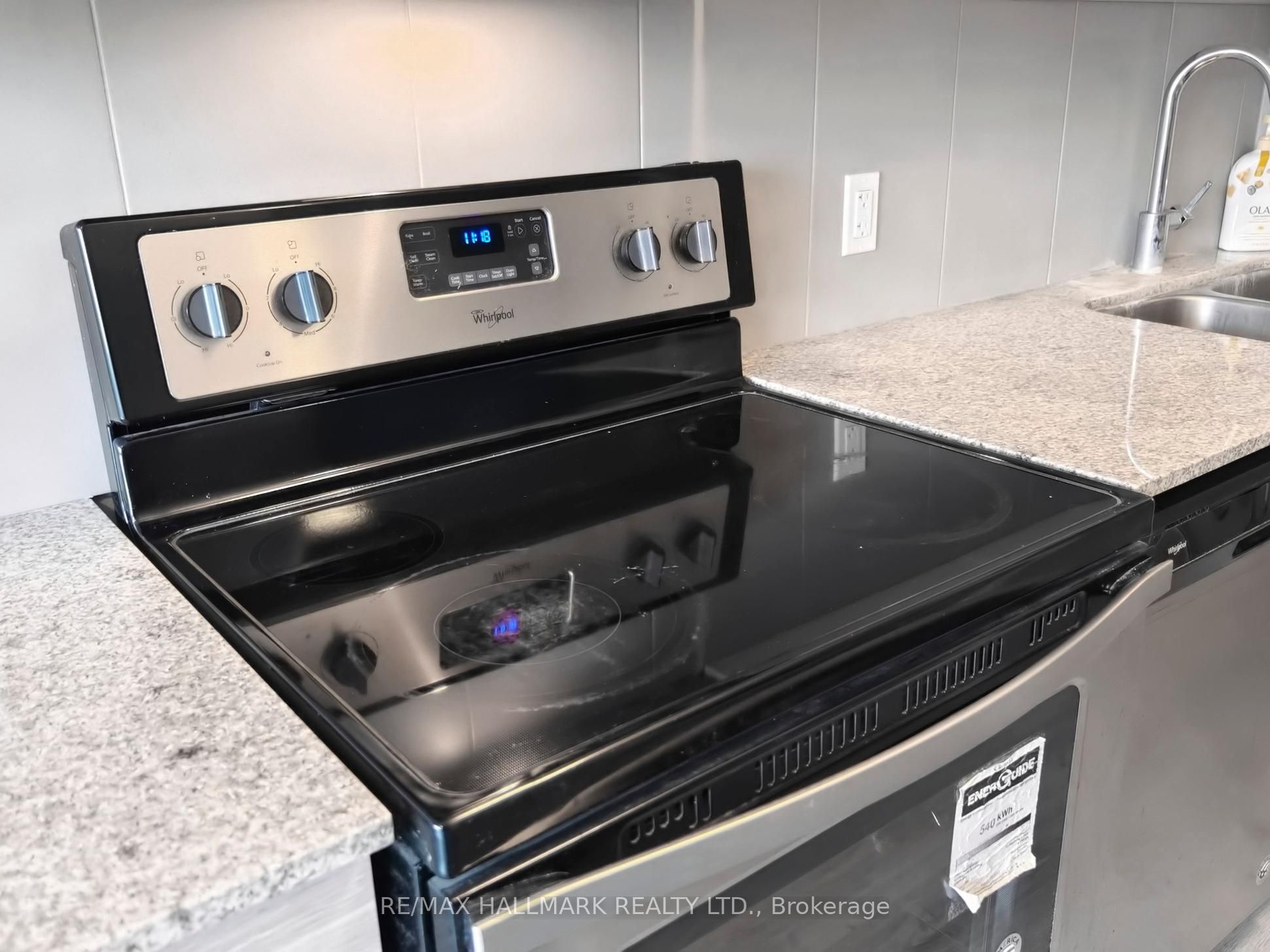 #207 - 308 Lester Street Property Photo 16