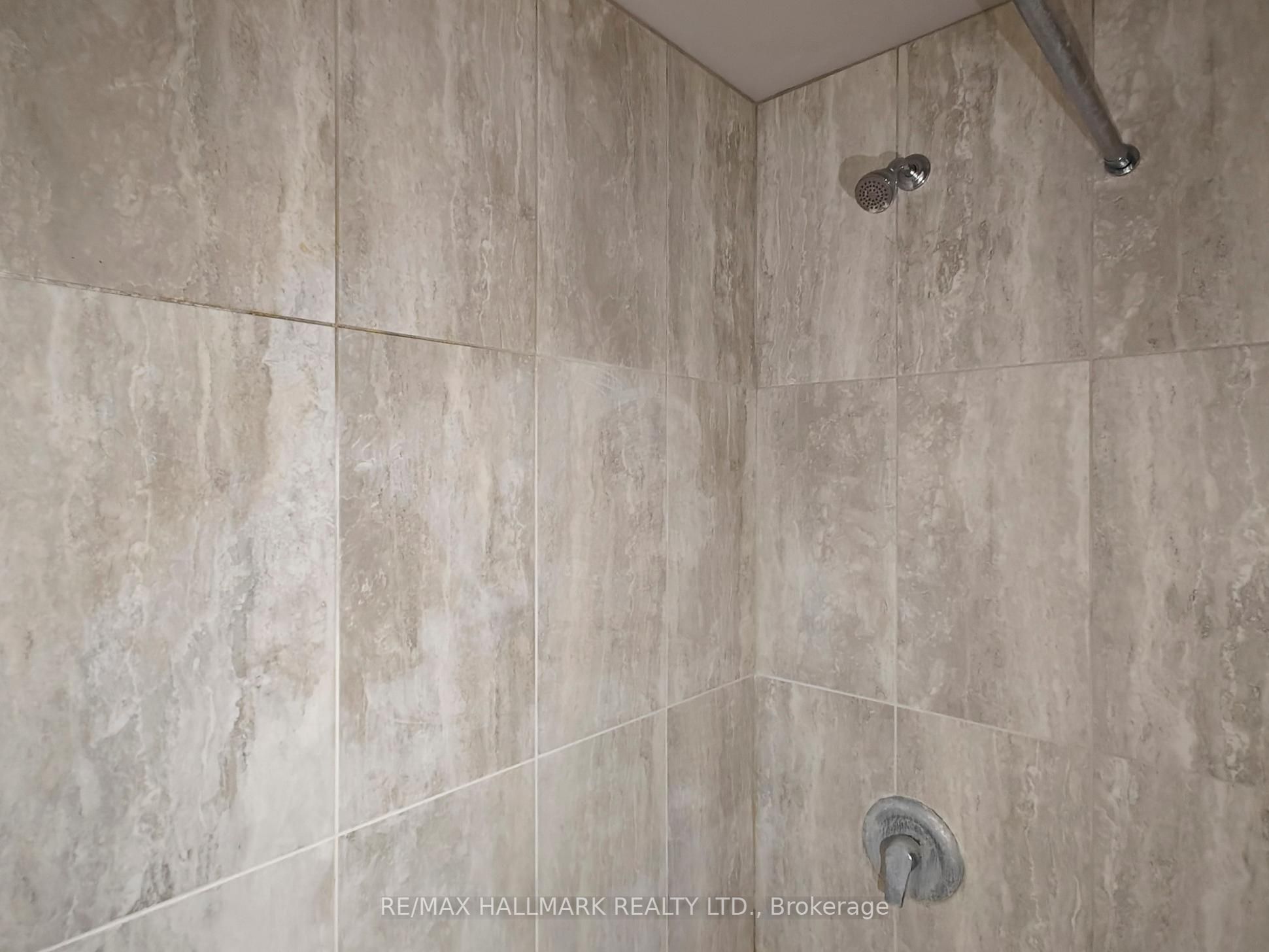 #207 - 308 Lester Street Property Photo 23