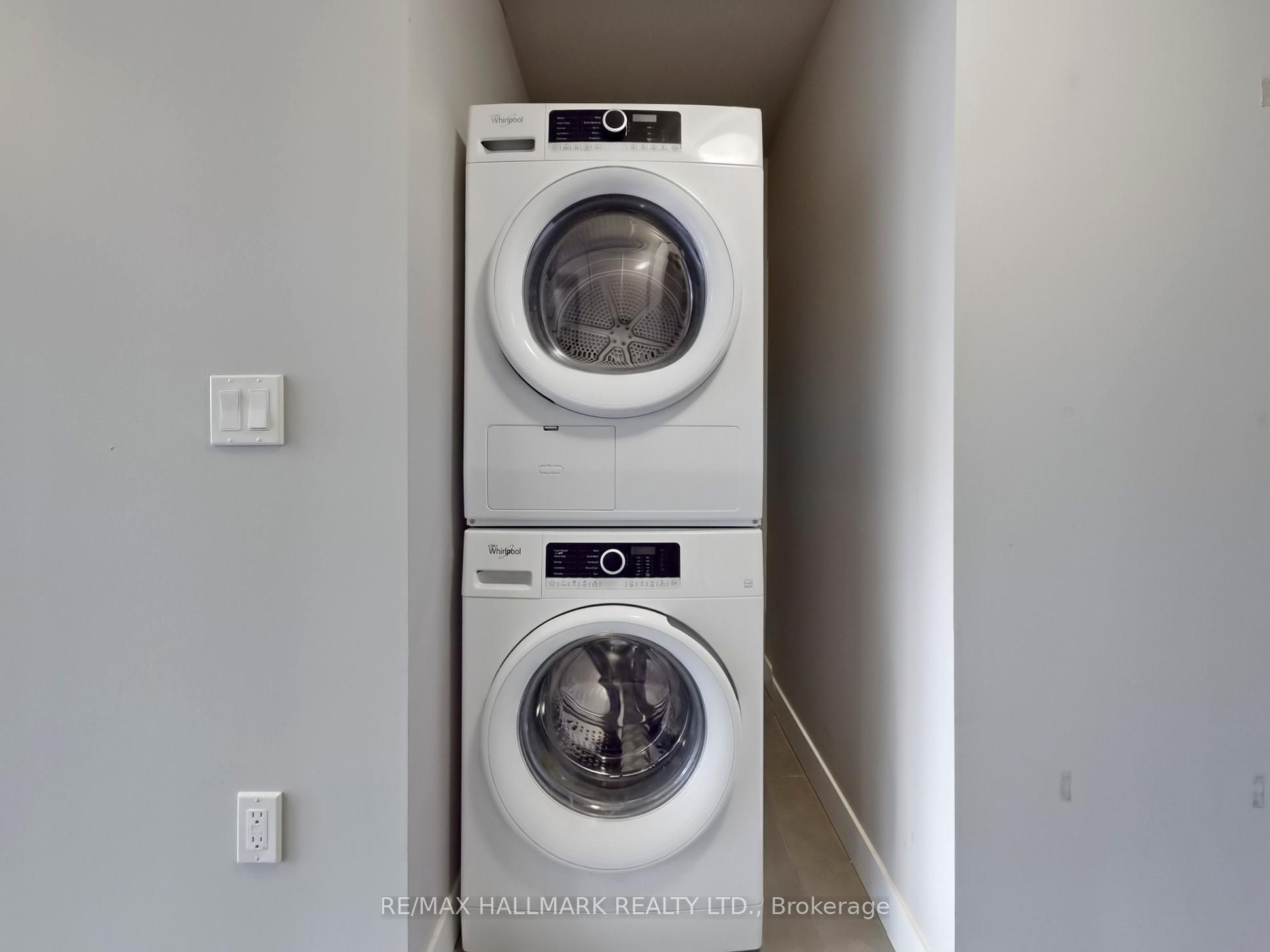 #207 - 308 Lester Street Property Photo 24