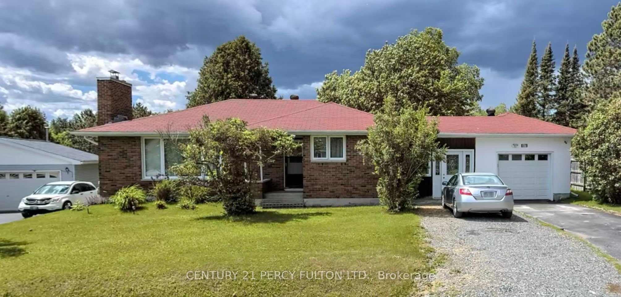 37 Birch Crescent Property Photo