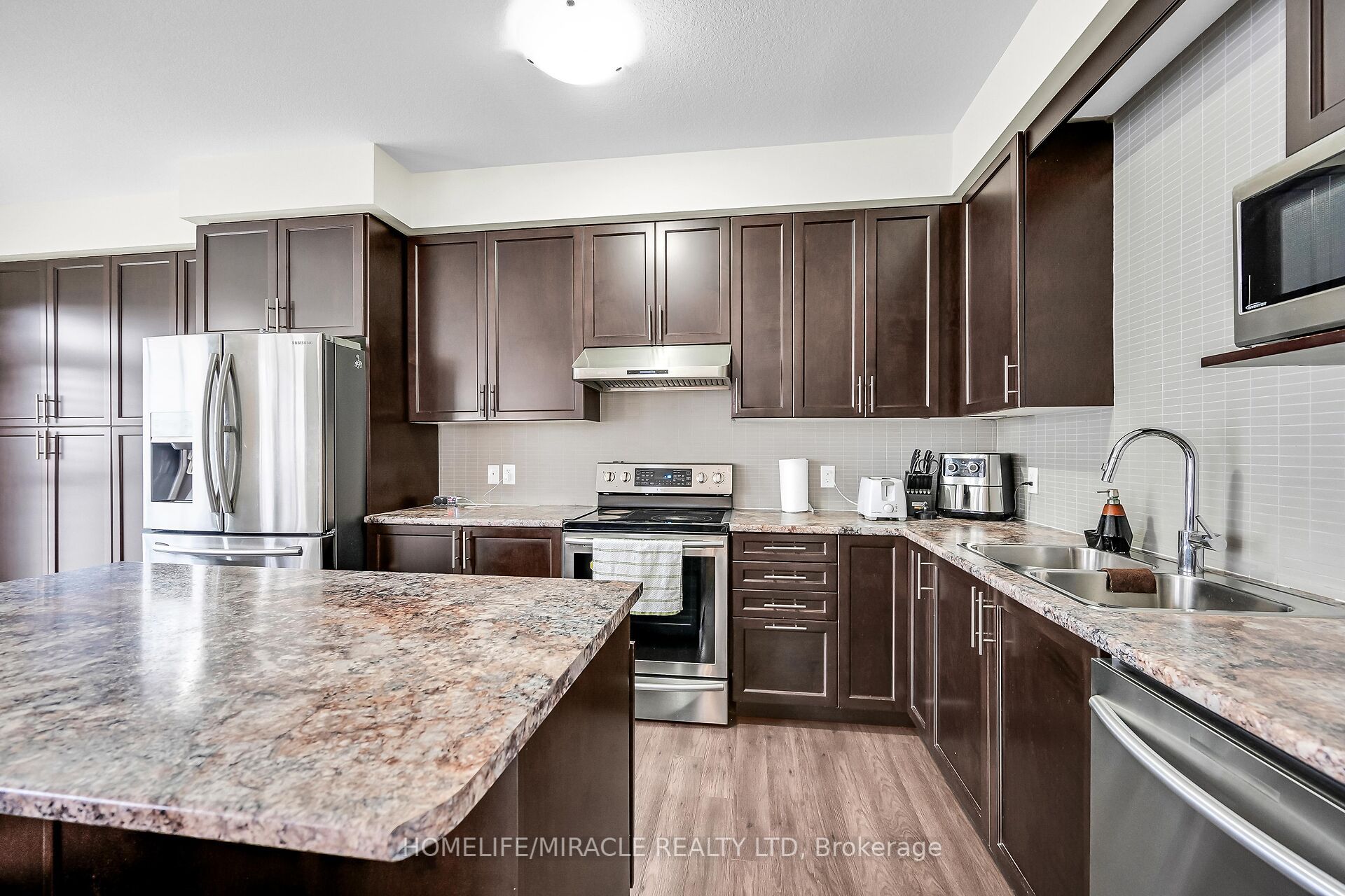 3 Aldgate Avenue Property Photo 10