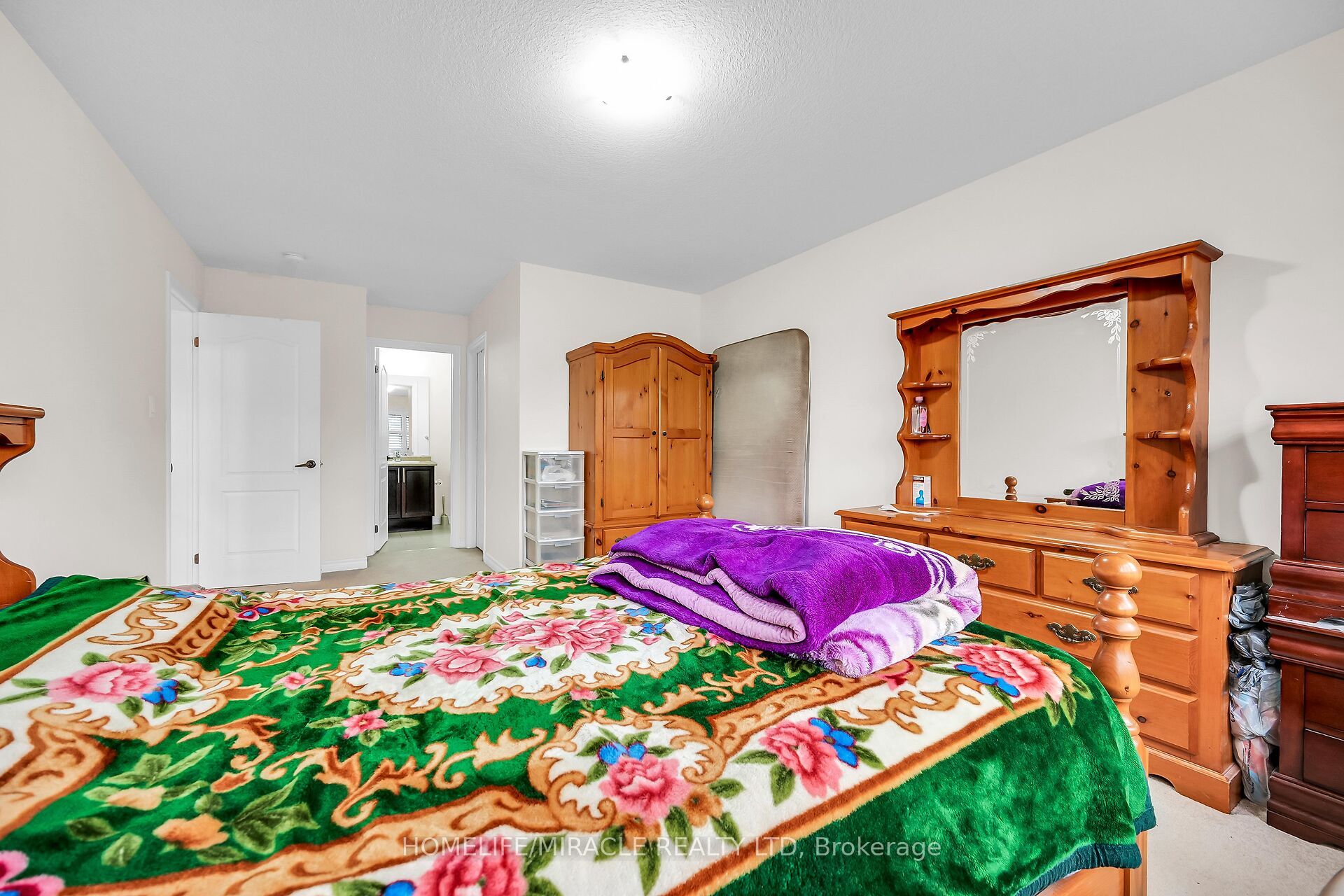3 Aldgate Avenue Property Photo 24