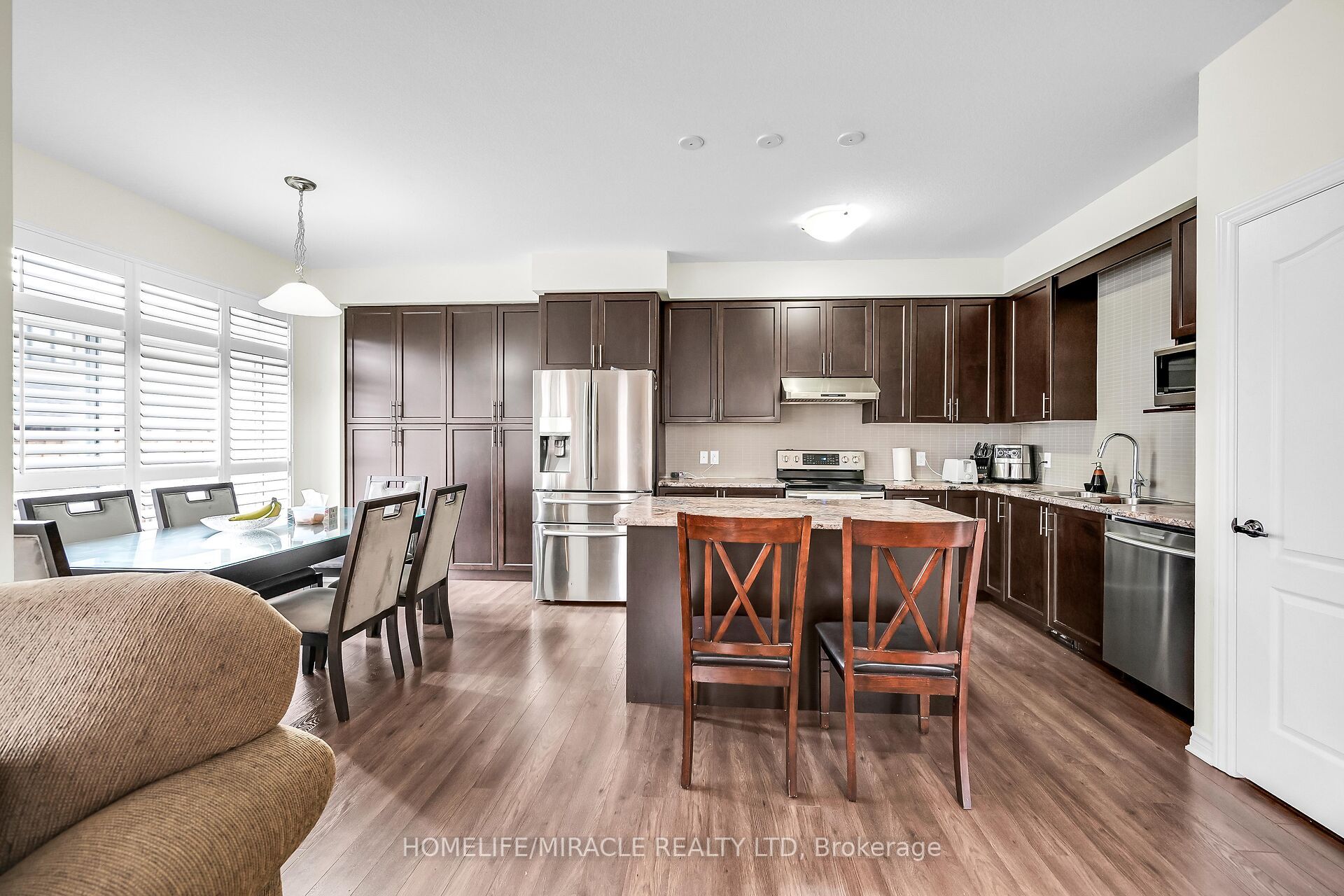 3 Aldgate Avenue Property Photo 31