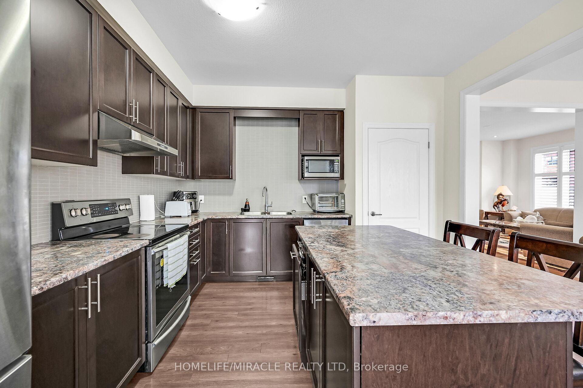 3 Aldgate Avenue Property Photo 34