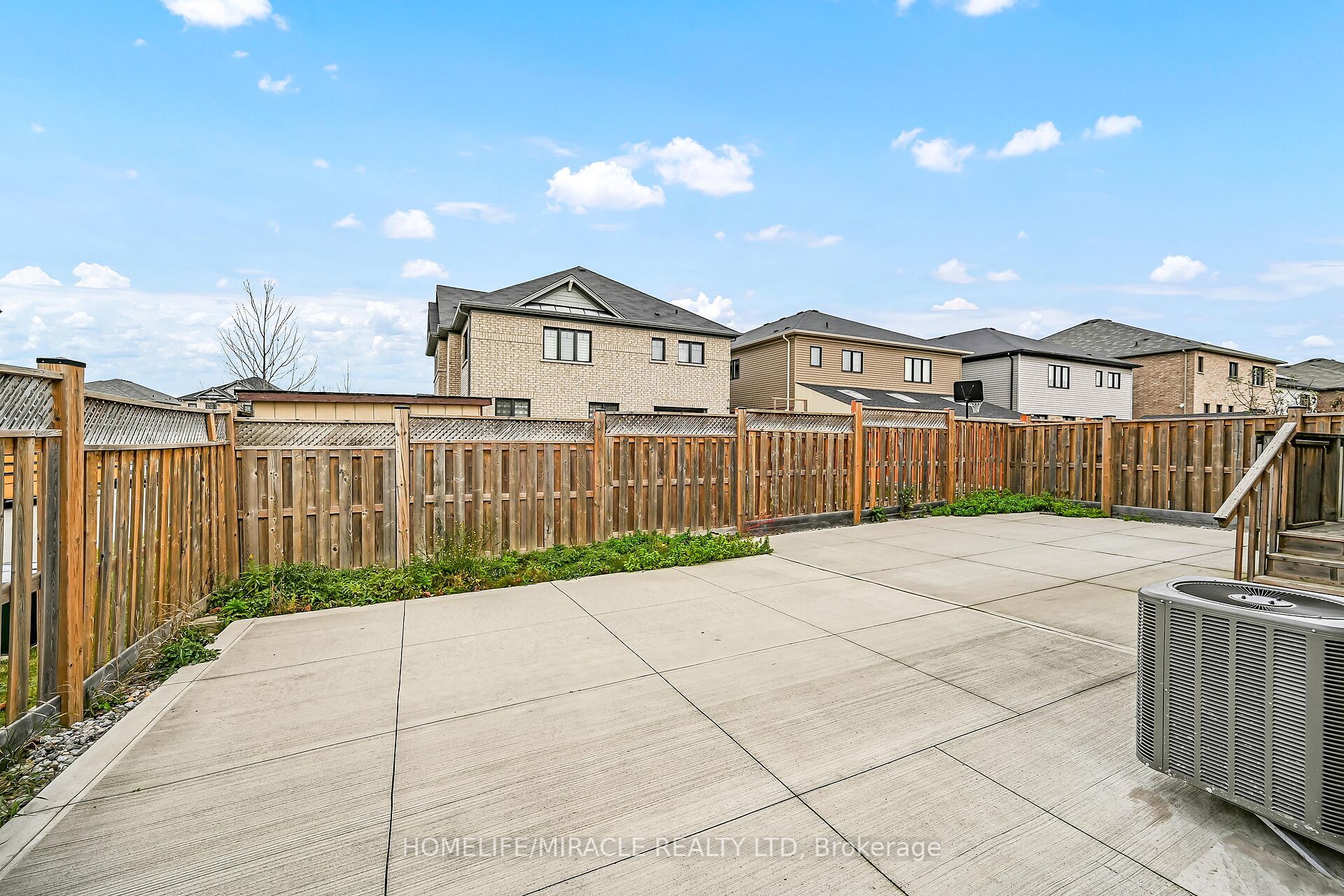 3 Aldgate Avenue Property Photo 40