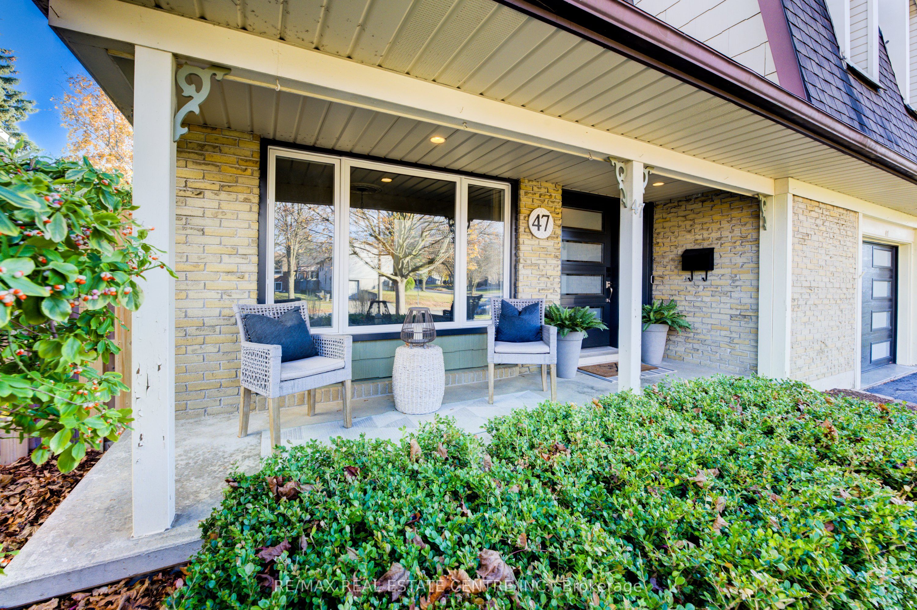 47 Manor Drive Property Photo 2