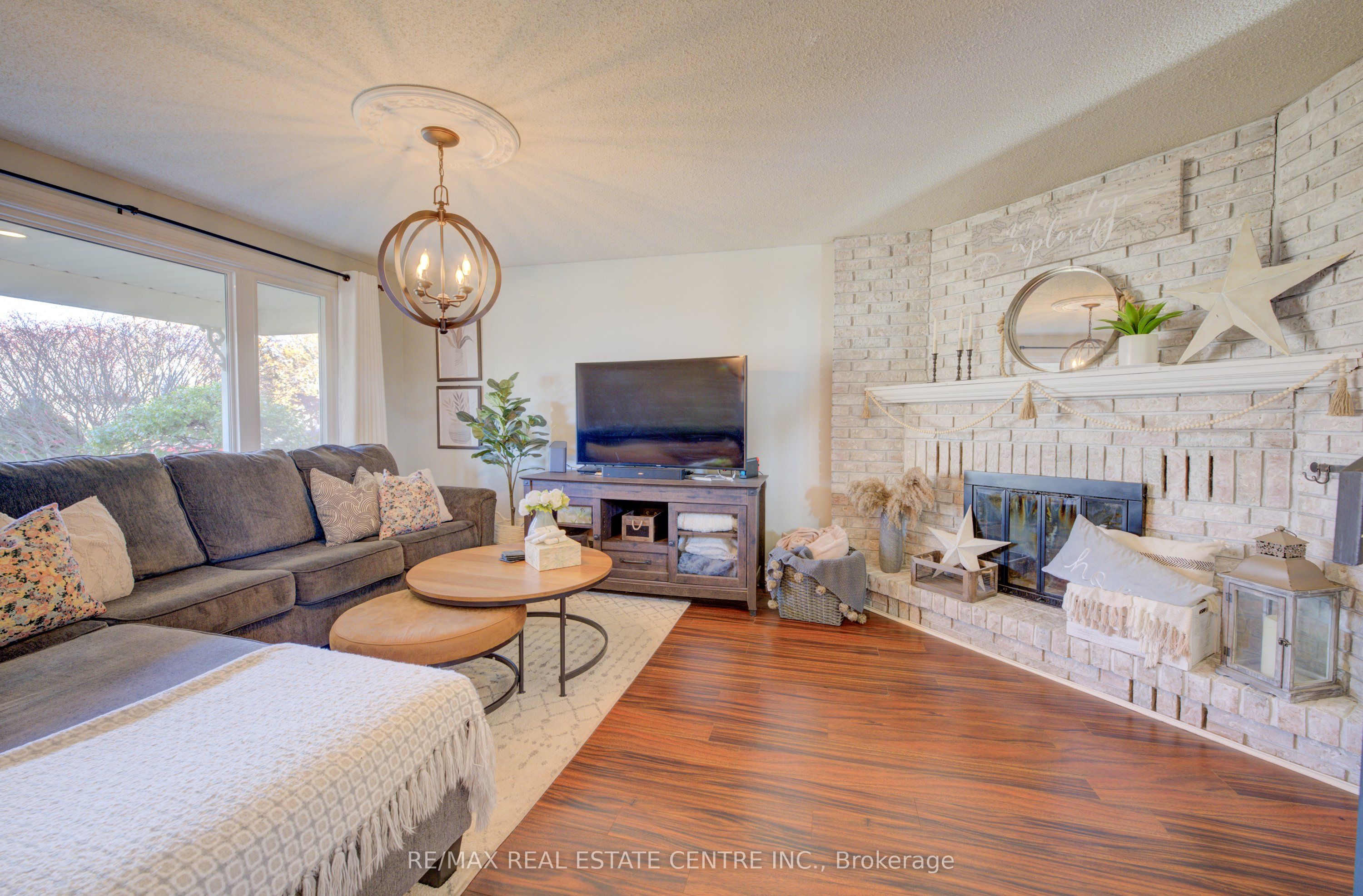 47 Manor Drive Property Photo 8