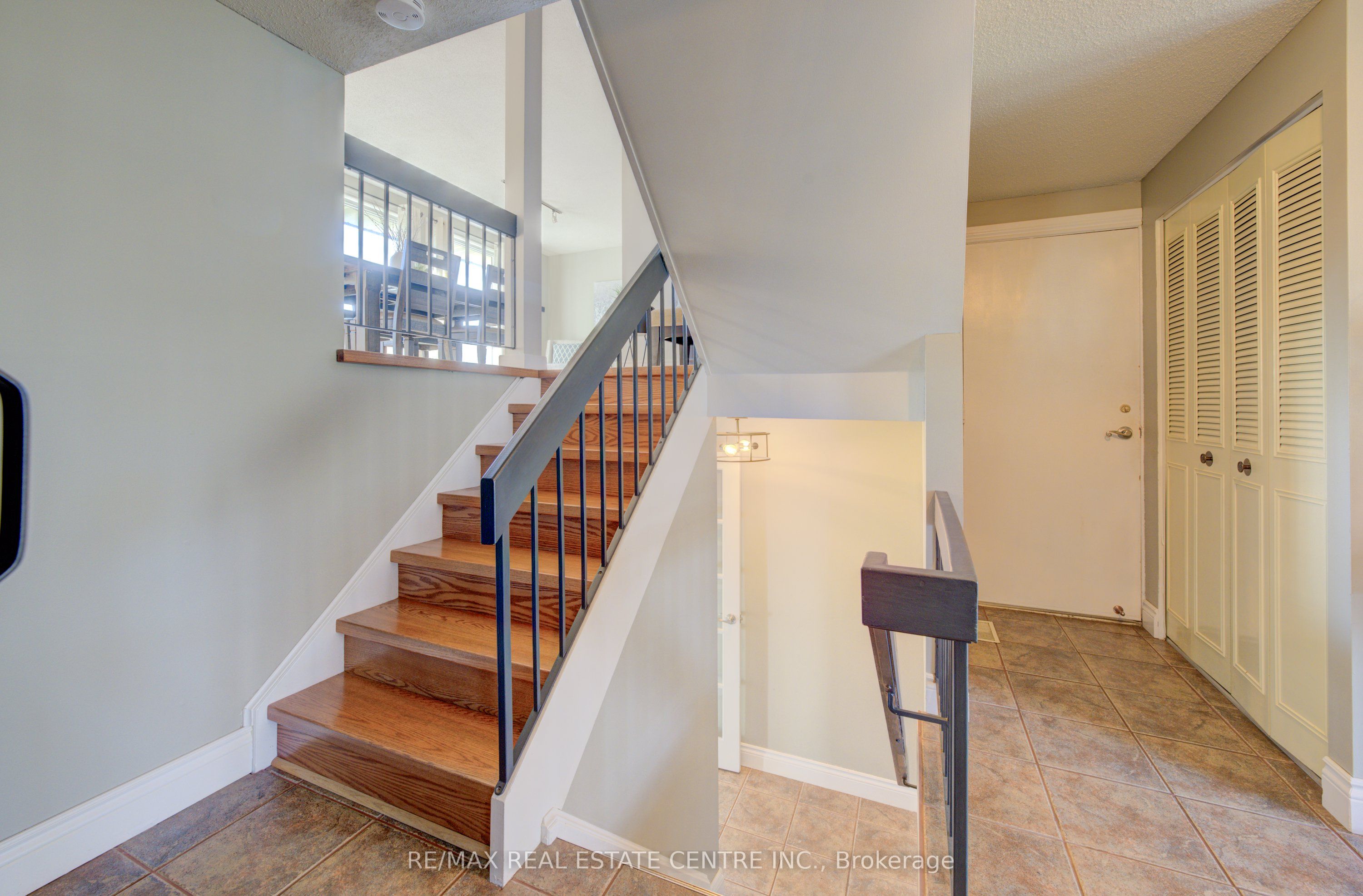 47 Manor Drive Property Photo 11