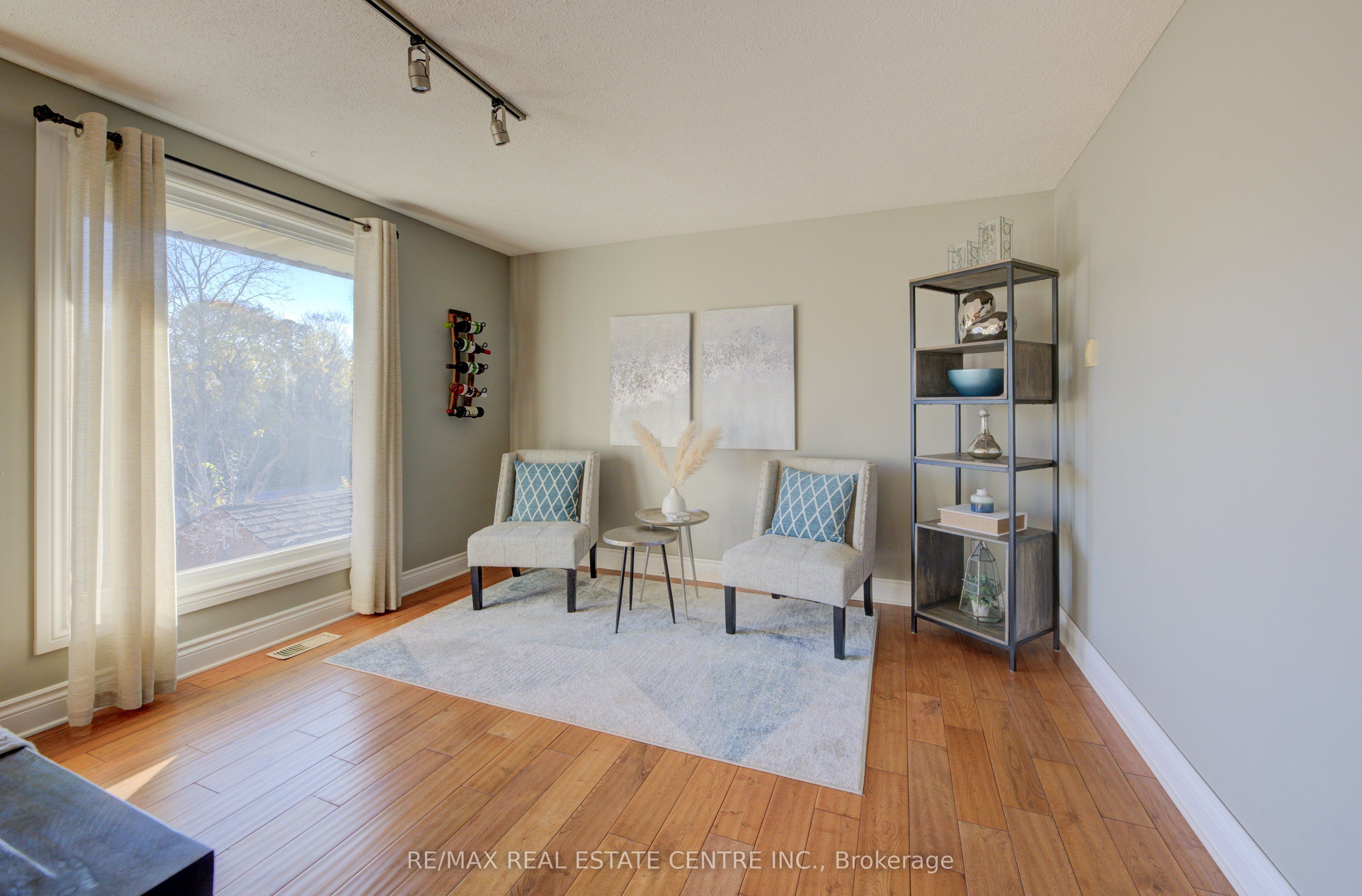 47 Manor Drive Property Photo 13