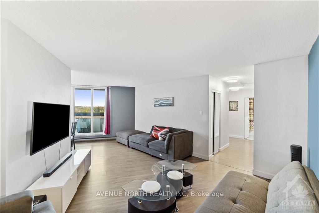 #718 - 2000 Jasmine Crescent Property Photo 13