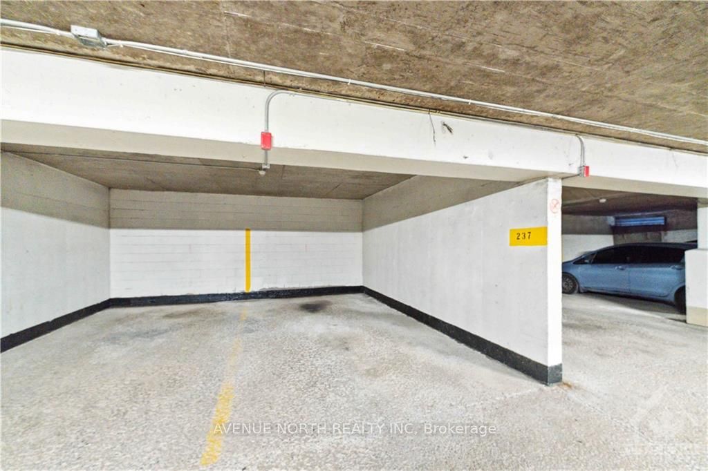 #718 - 2000 Jasmine Crescent Property Photo 53