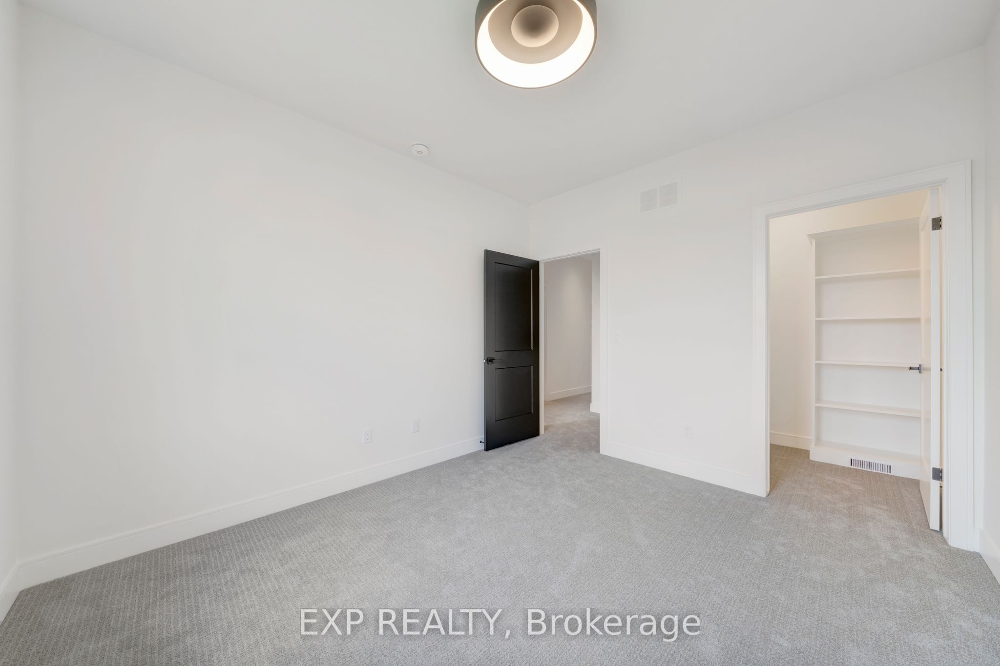 #14 - 24 Grapeview Drive Property Photo 34