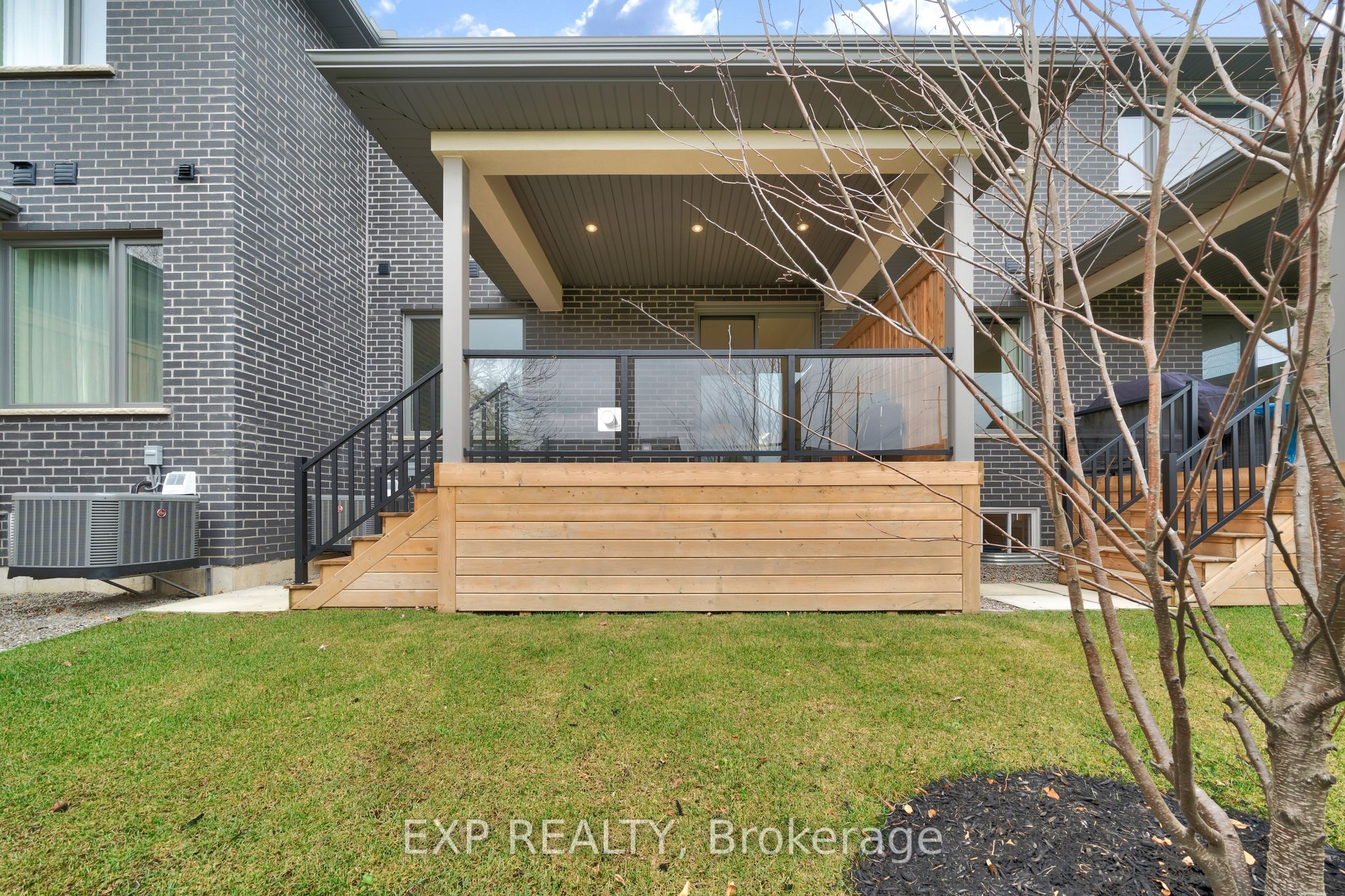 #14 - 24 Grapeview Drive Property Photo 38