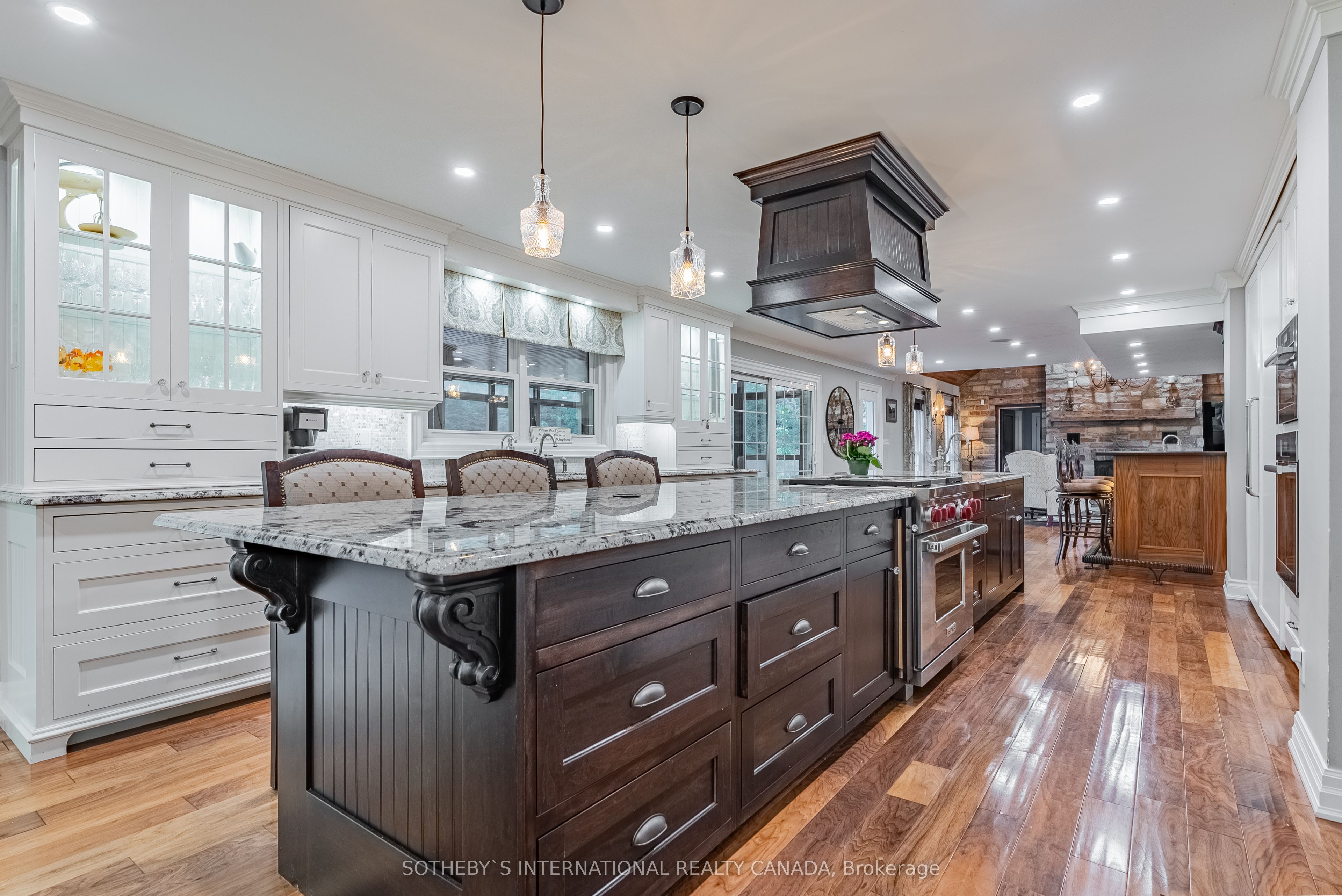 3867 Quarry Road Property Photo 10