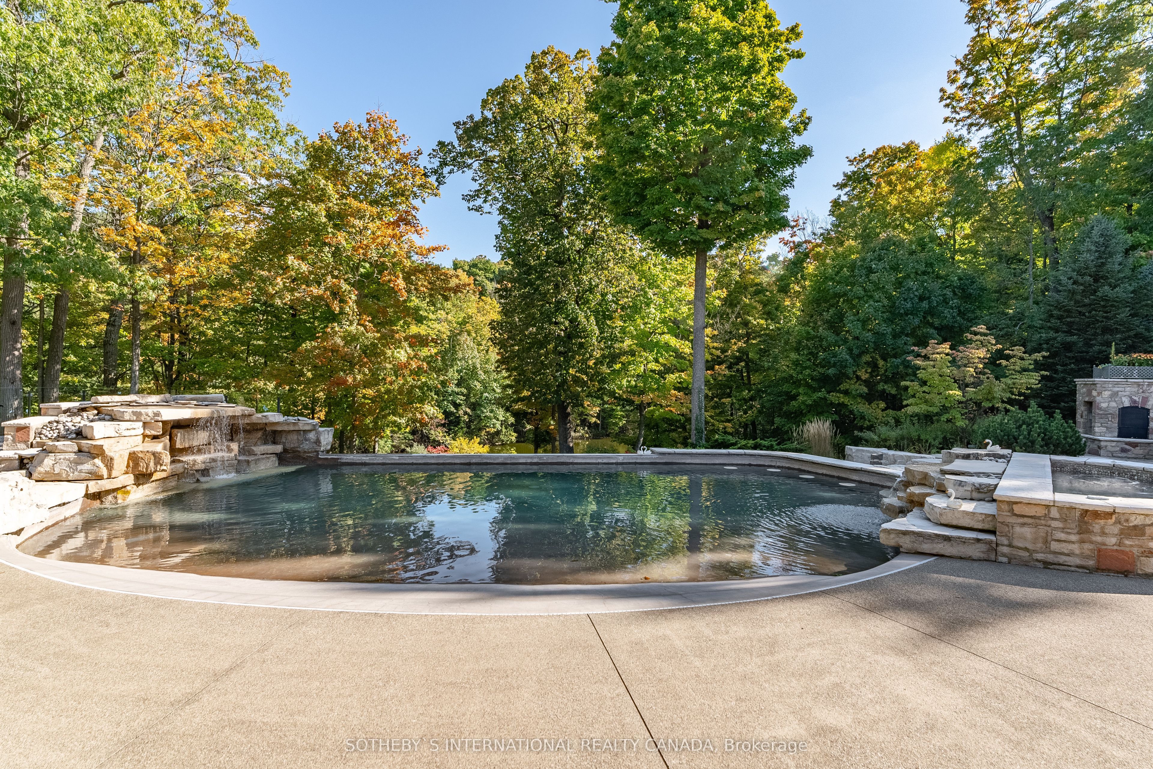 3867 Quarry Road Property Photo 41
