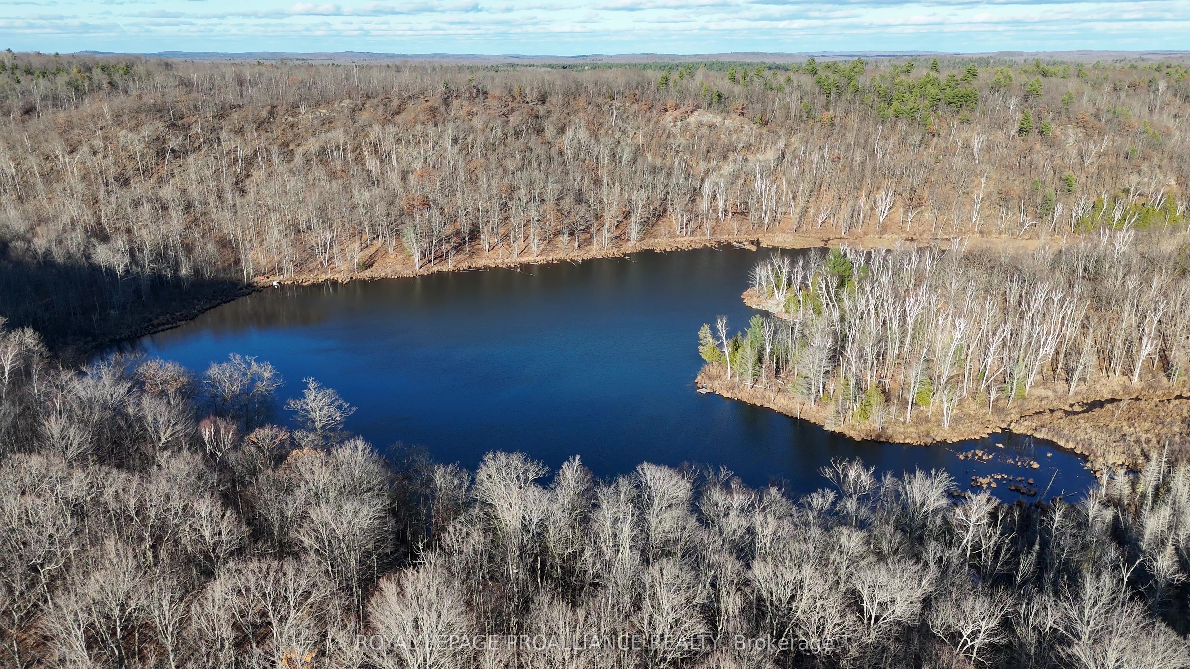 1098 Twin Sisters Lake Road Property Photo 3