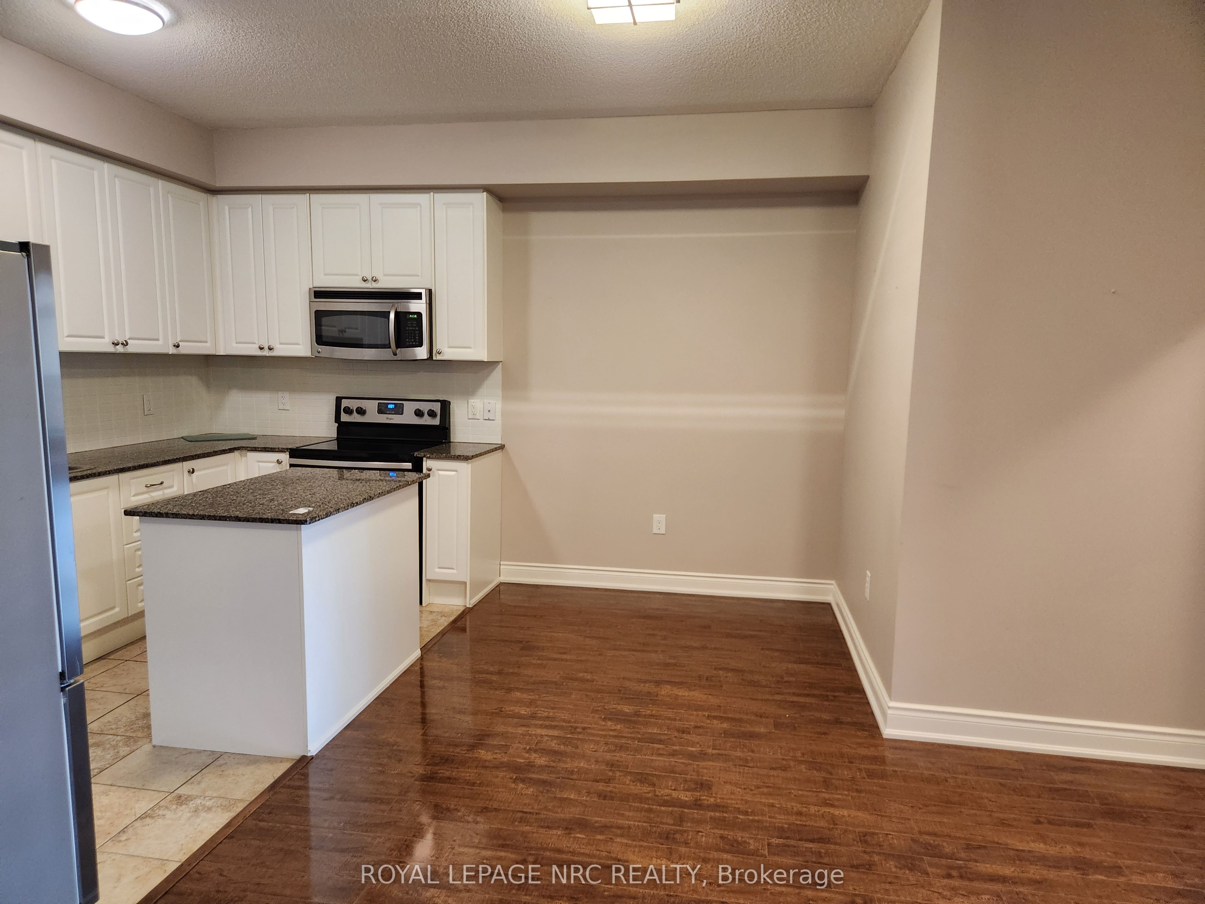 #328 - 8111 Forest Glen Drive Property Photo 5