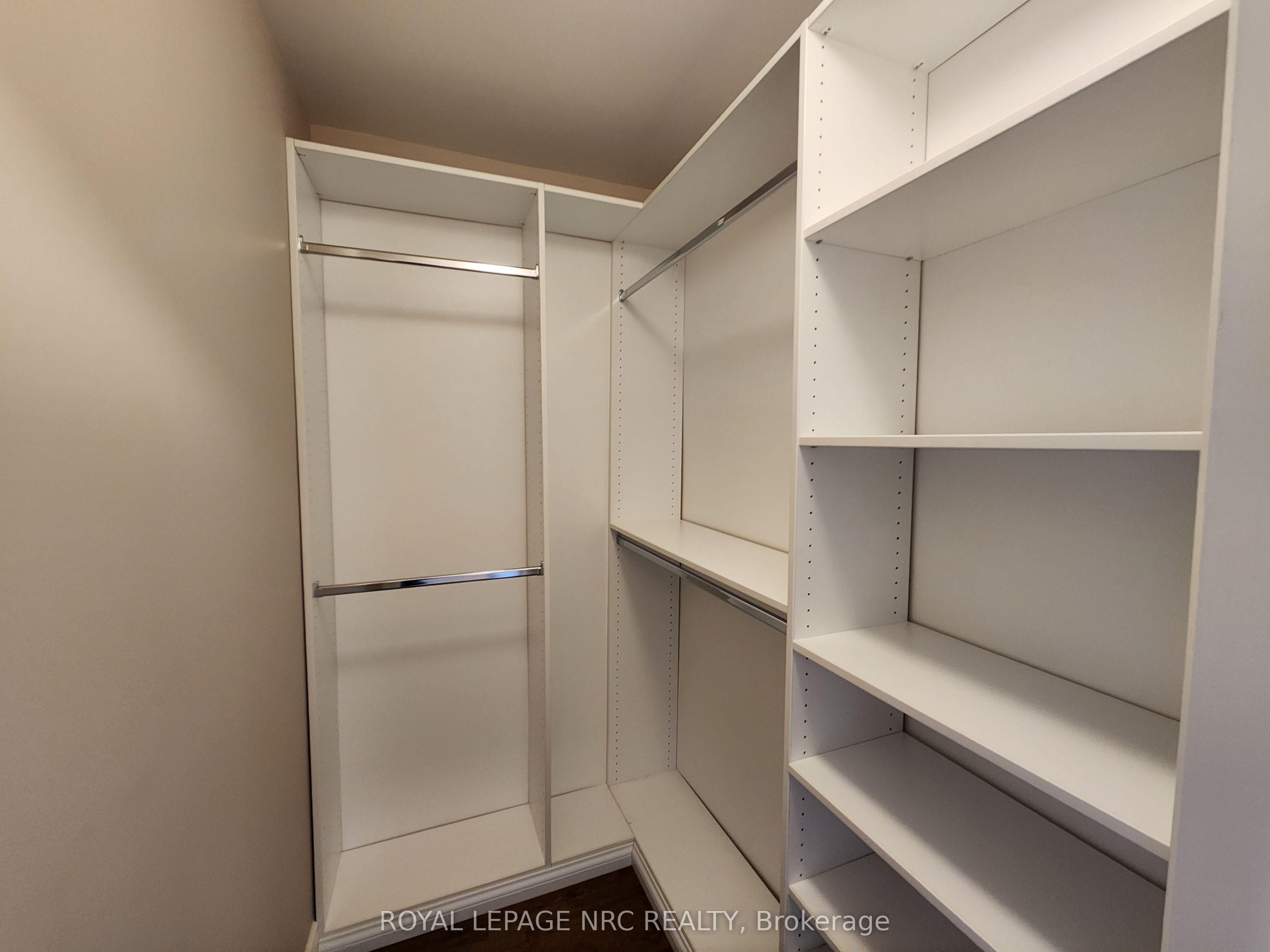 #328 - 8111 Forest Glen Drive Property Photo 7