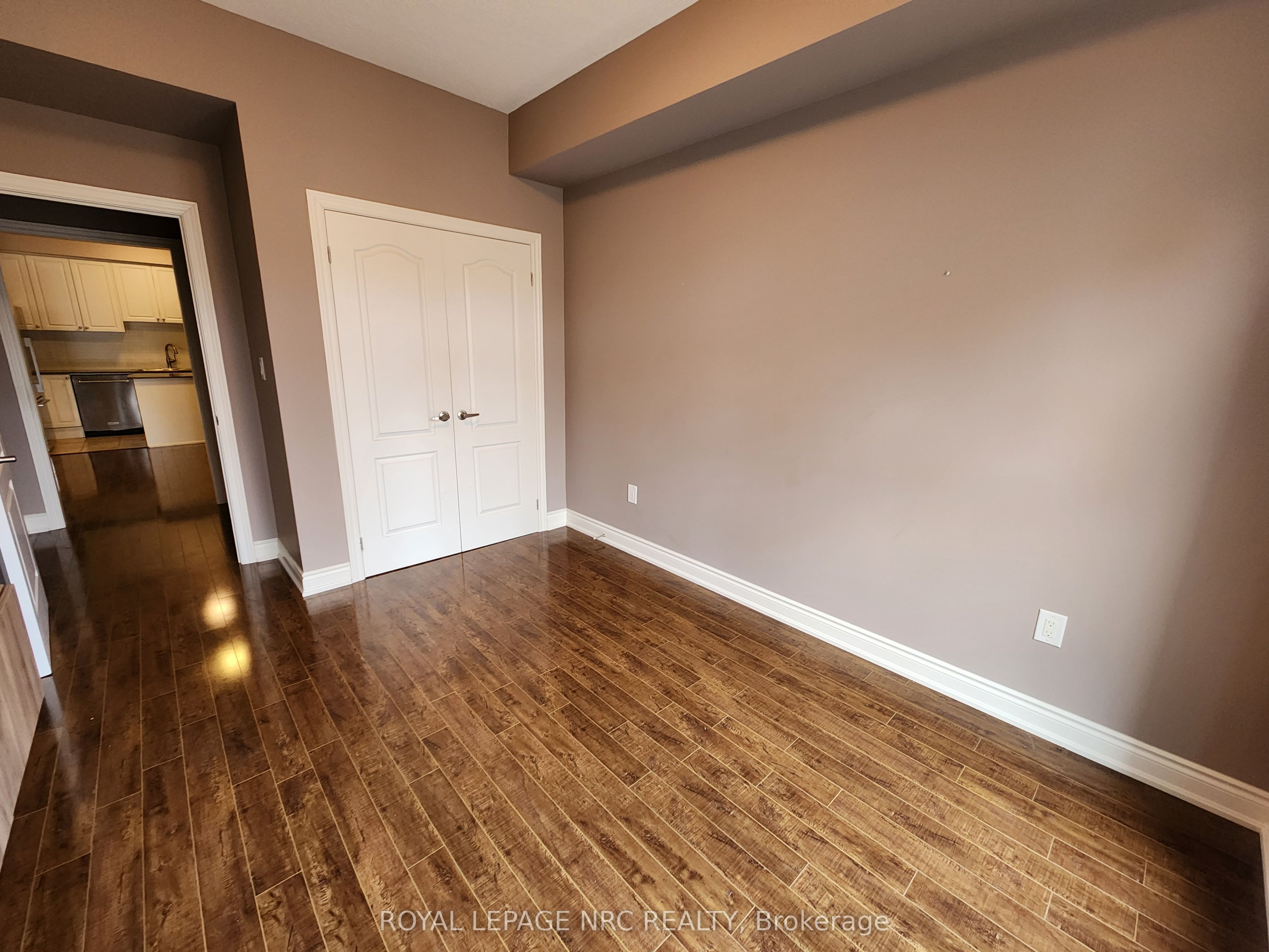 #328 - 8111 Forest Glen Drive Property Photo 10