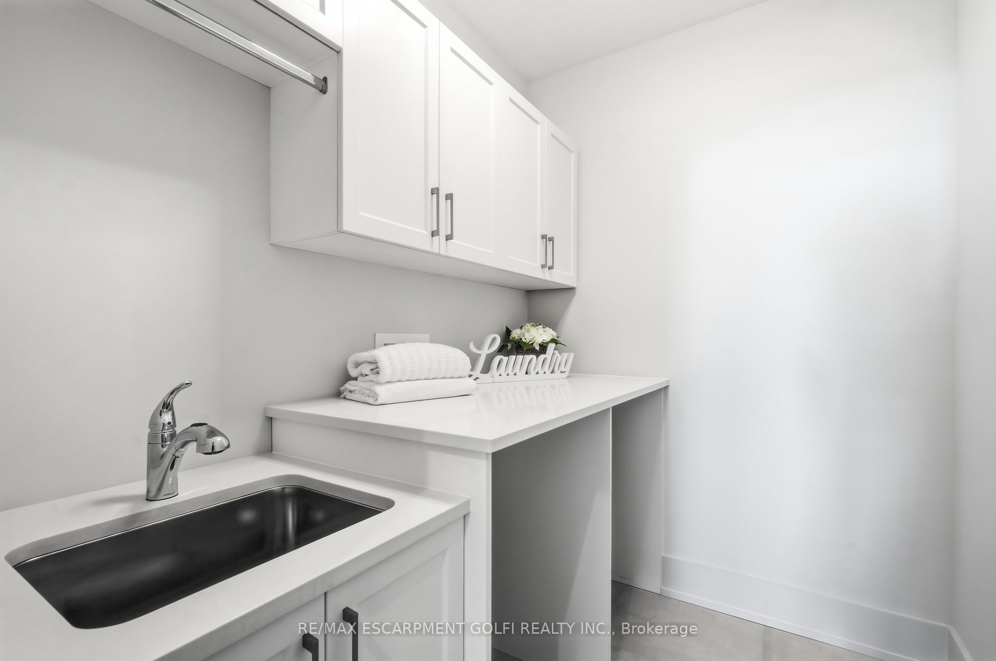 19 Oakley Drive Property Photo 31
