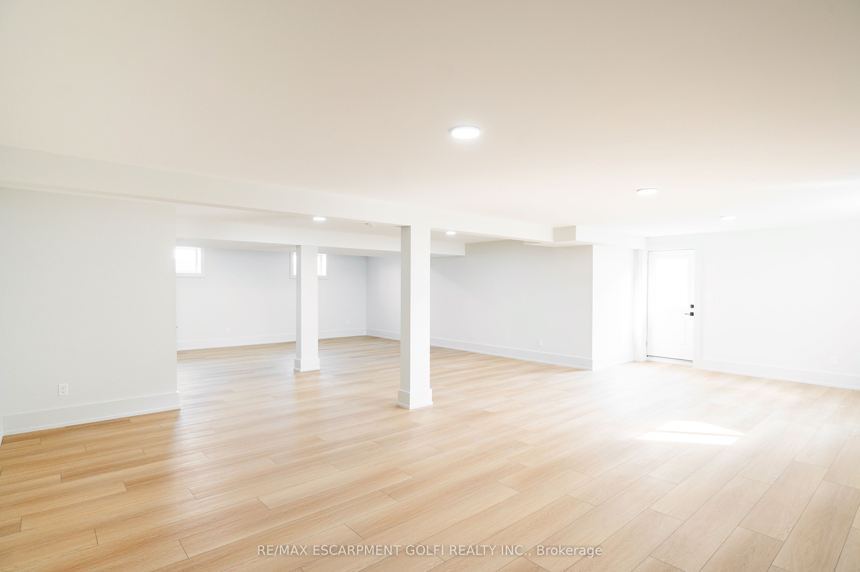 19 Oakley Drive Property Photo 34