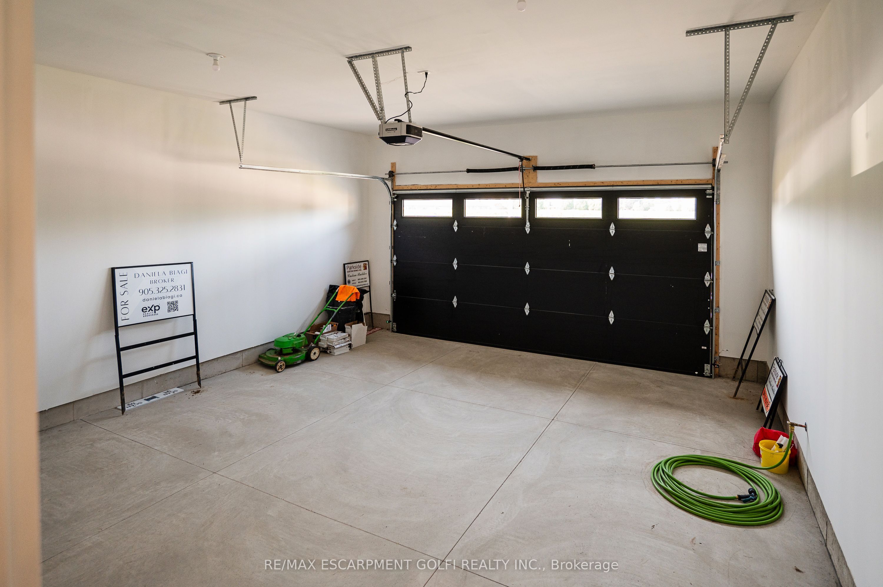 19 Oakley Drive Property Photo 36