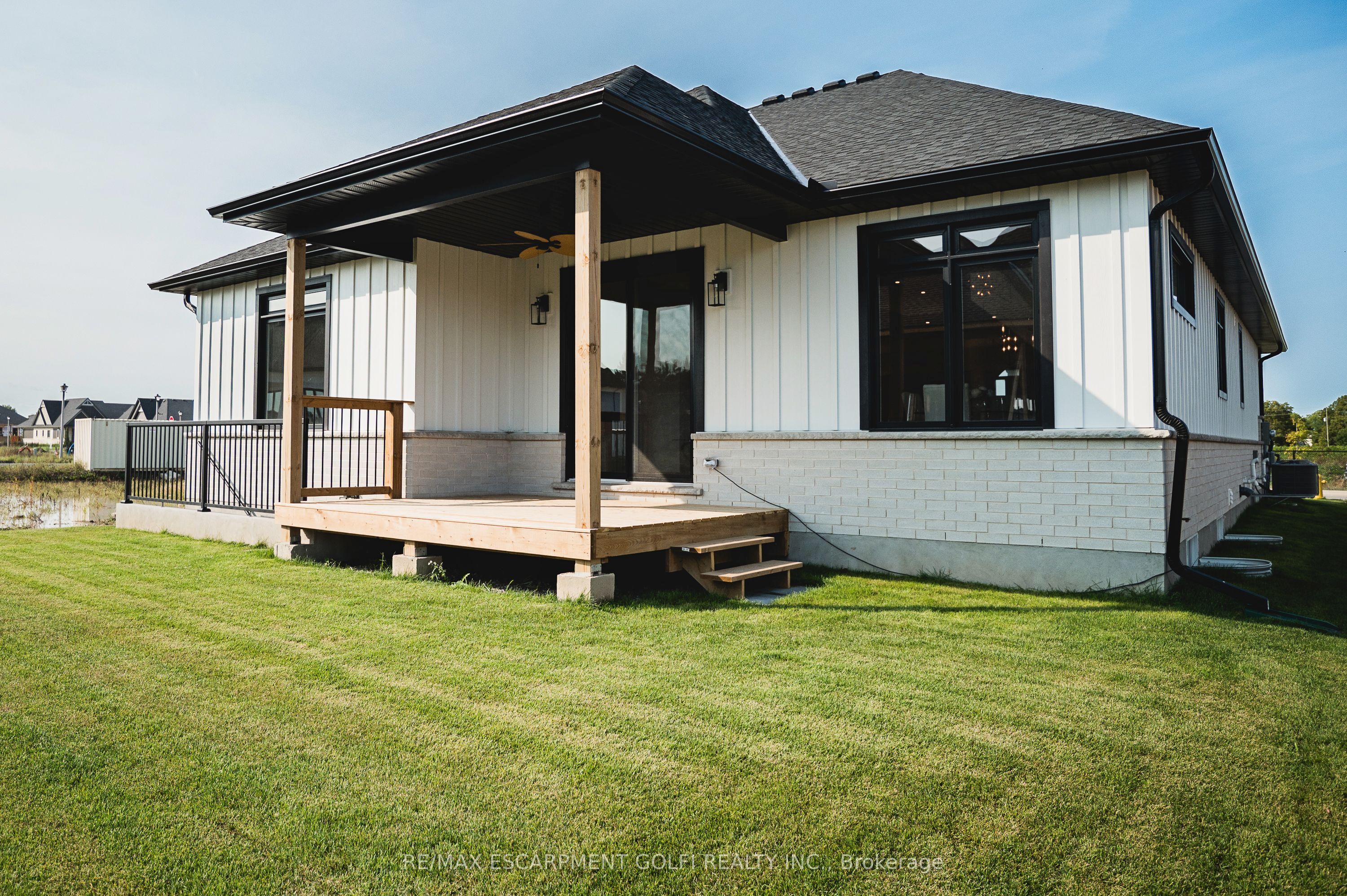 19 Oakley Drive Property Photo 39