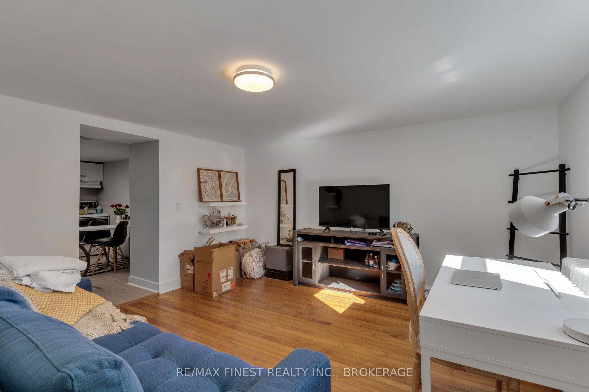 325 Sydenham Street Property Photo 21