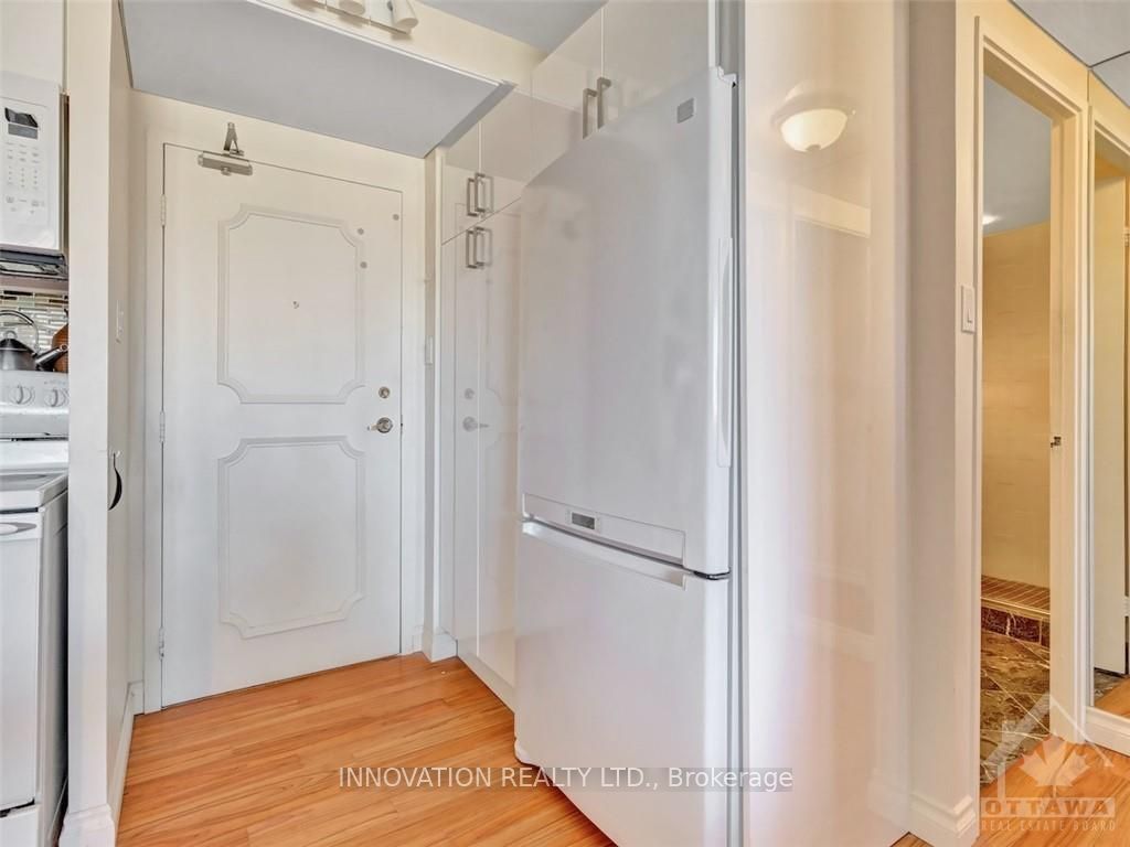 #809 - 530 Laurier Avenue Property Photo 8