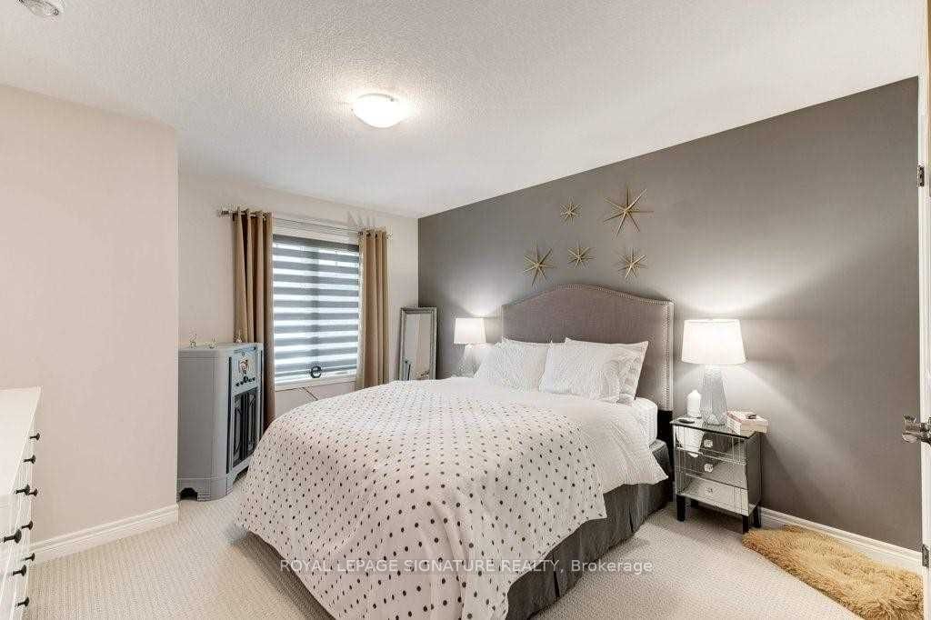 #25 - 120 Vineberg Drive Property Photo 19