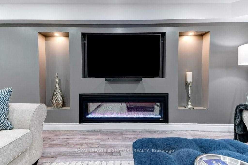 #25 - 120 Vineberg Drive Property Photo 23