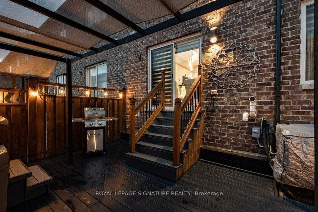 #25 - 120 Vineberg Drive Property Photo 30