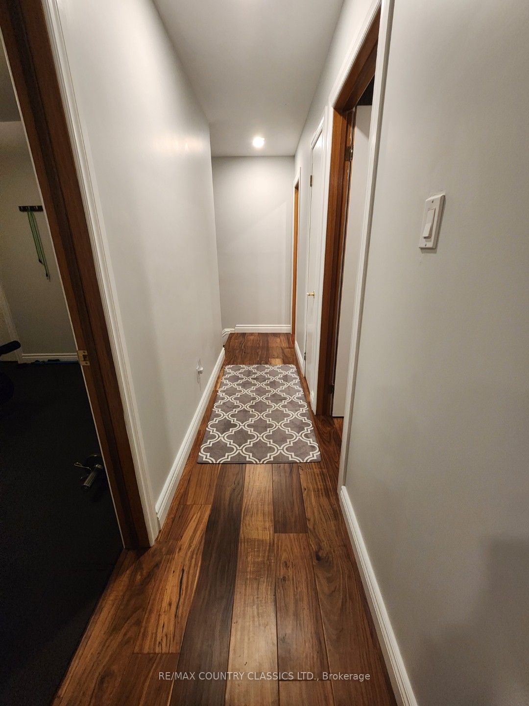 1210 Summit Drive Property Photo 6