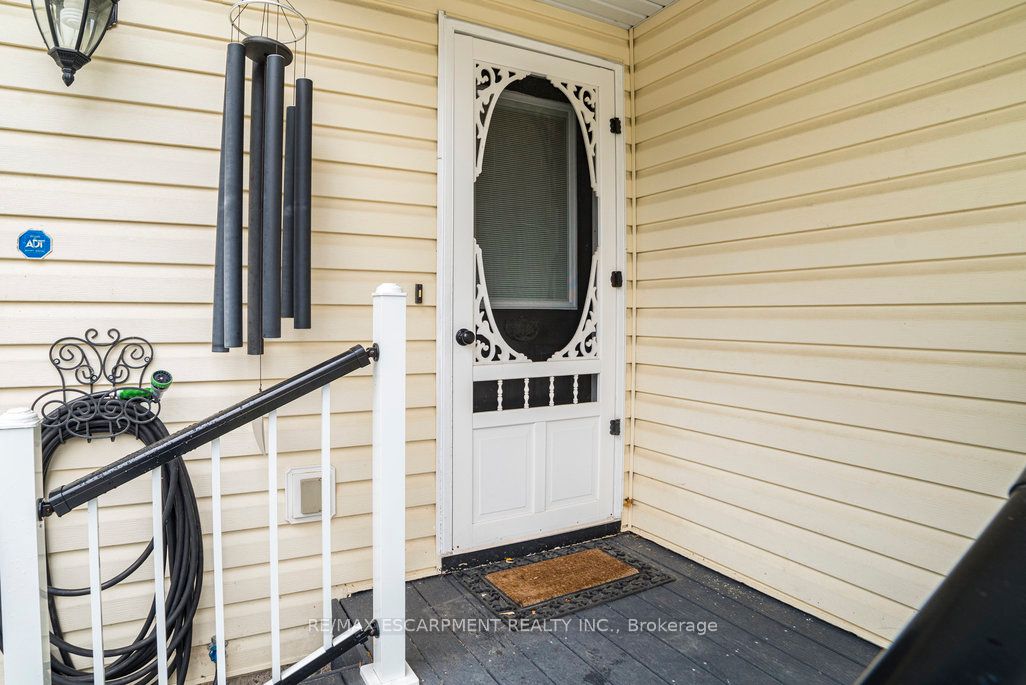 #lower - 3215 Cemetery Road Property Photo 1