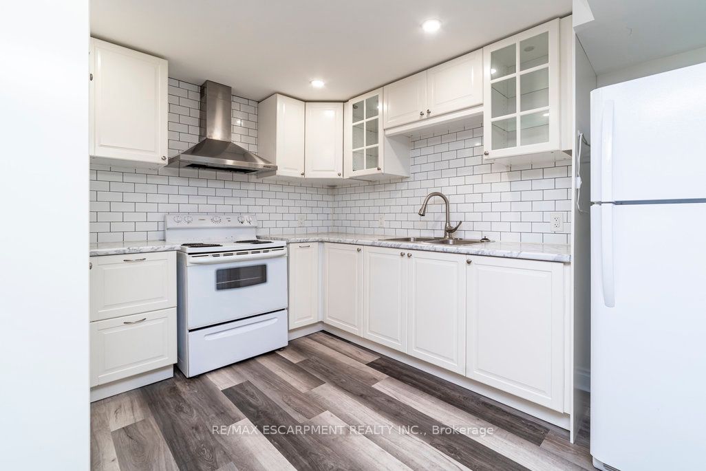 #lower - 3215 Cemetery Road Property Photo 8